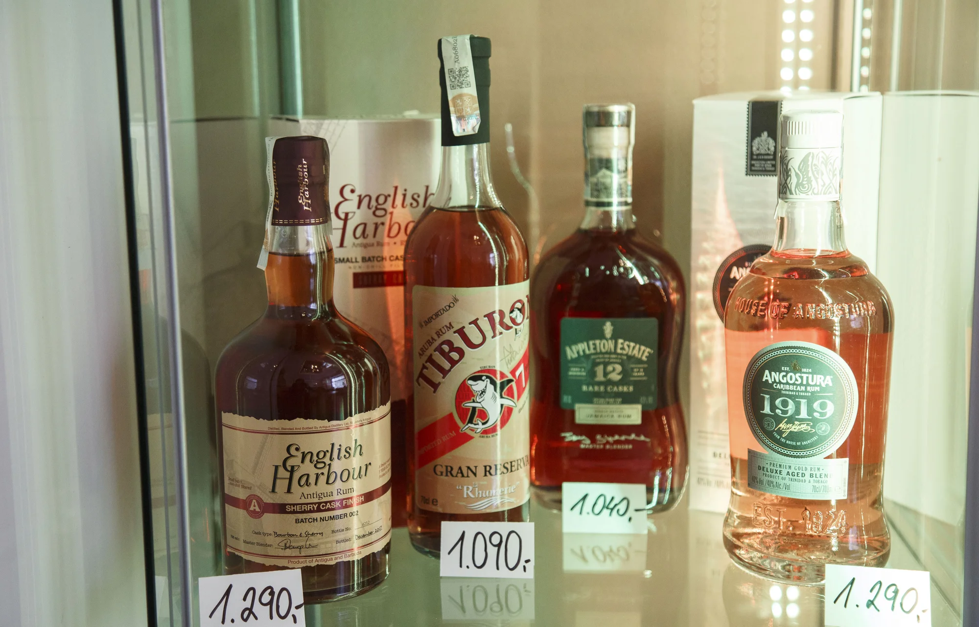 Řízená degustace 5 špičkových rumů z různých zemí pro 1 nebo 2 znalce