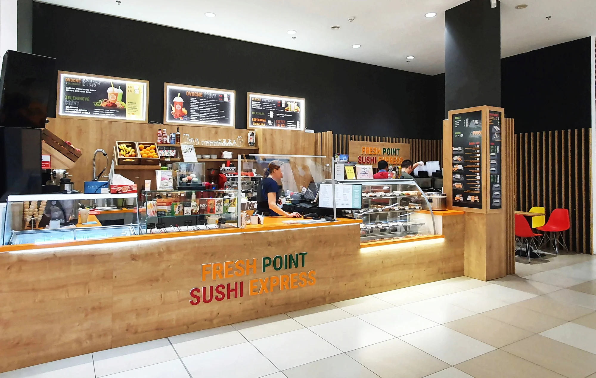Sushi sety v bistru v brněnském OC Globus: 15 až 44 kousků, na místě či take away
