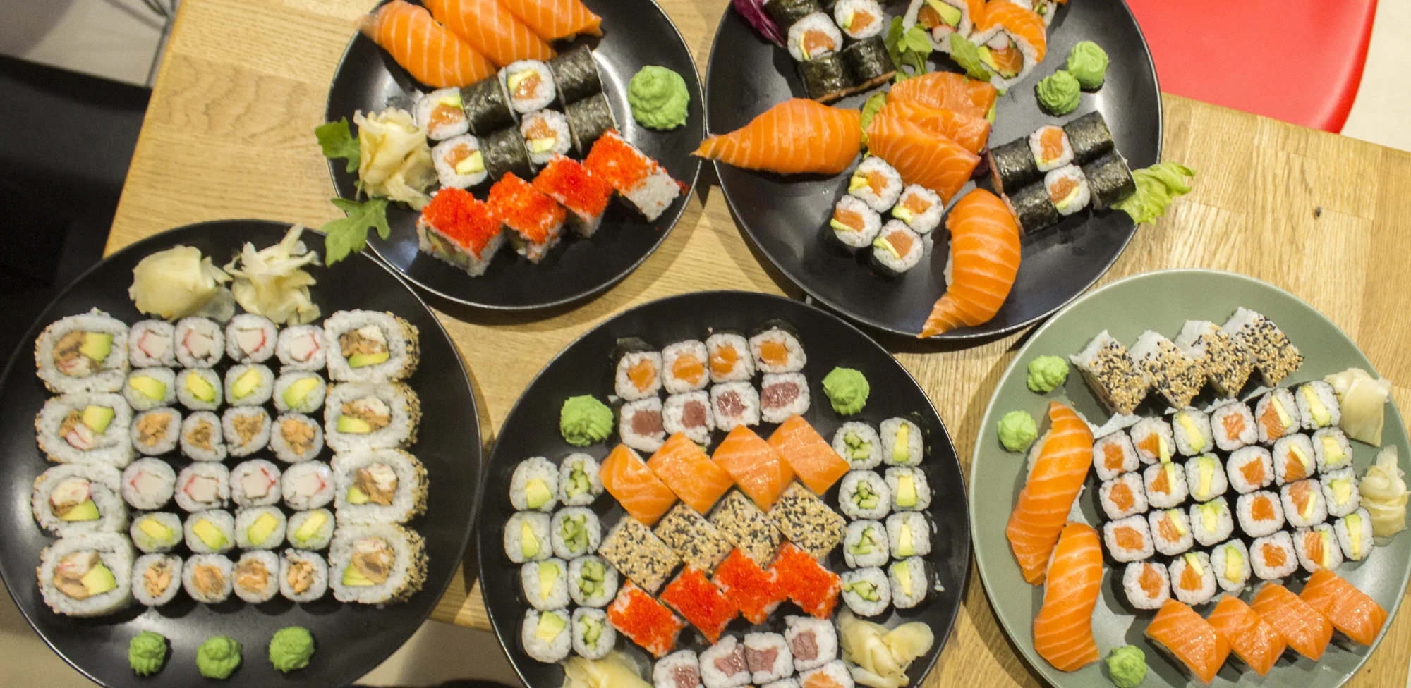 Sushi sety v bistru v brněnském OC Globus: 15 až 44 kousků, na místě či take away
