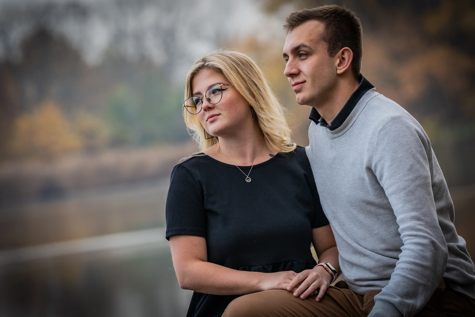 Až hodina venkovního focení na Praze 9 a okolí: zamilované páry, nastávající maminky, rodiny i portréty