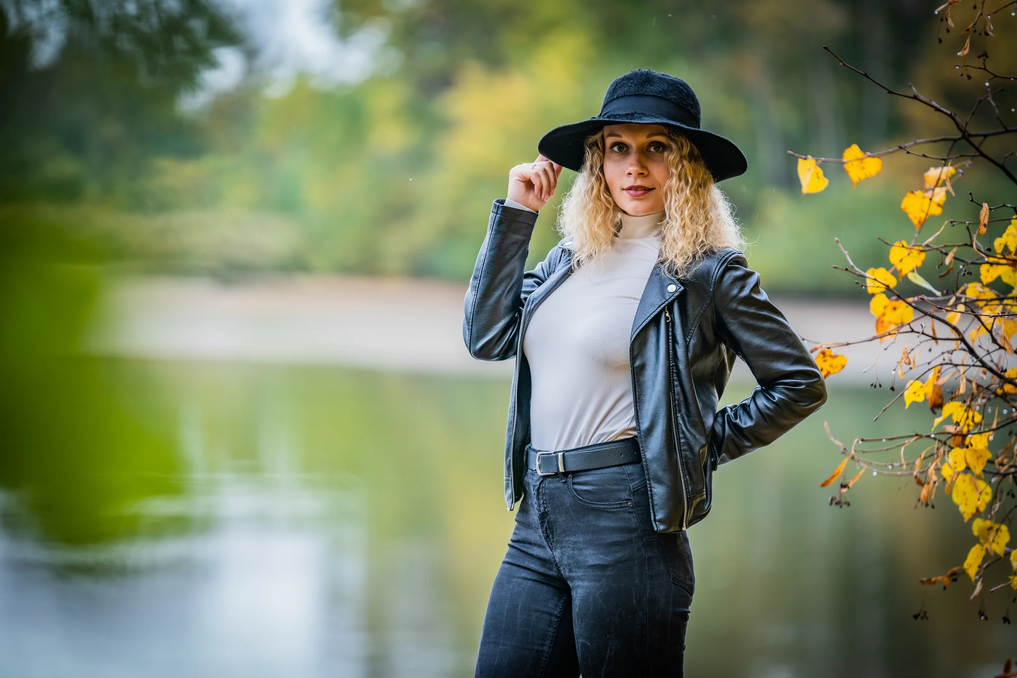 Až hodina venkovního focení na Praze 9 a okolí: zamilované páry, nastávající maminky, rodiny i portréty