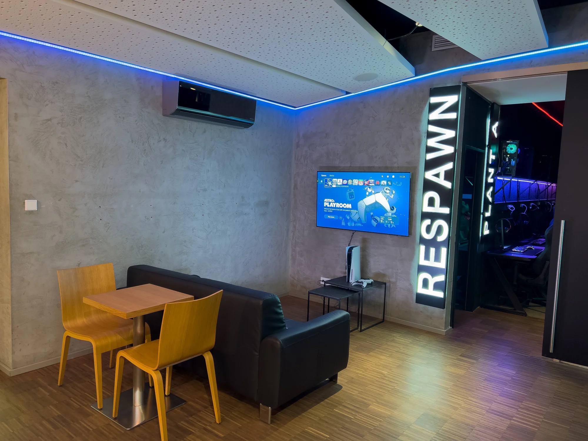 Herna MVP Chill & Gaming space: 4-11hodinové vstupy s nápojem a občerstvením či permanentka, PC a PS 5