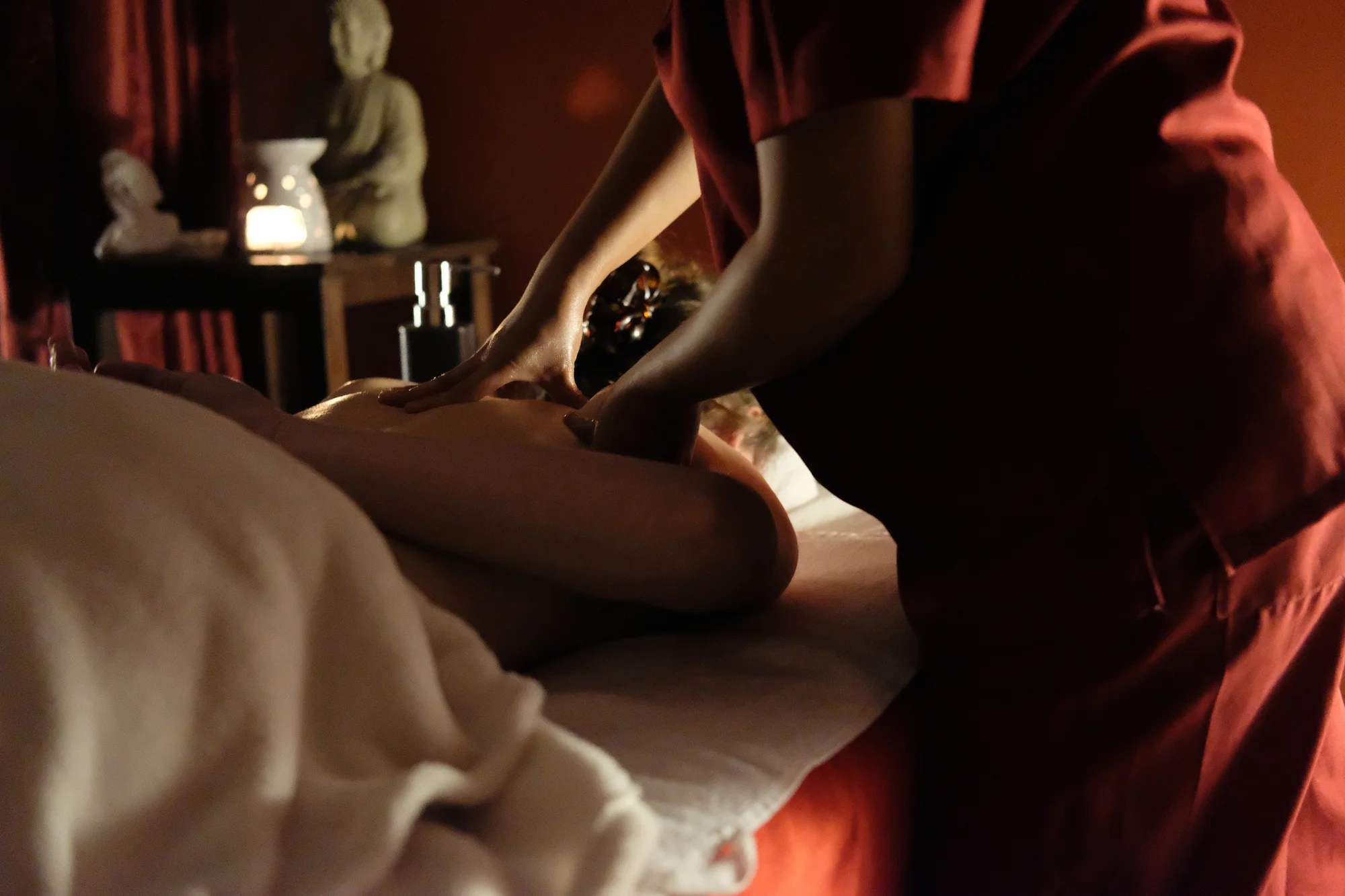Celotělová masáž ve Flexible SPA: Bali či aromatická olejová pro 1 i 2 osoby
