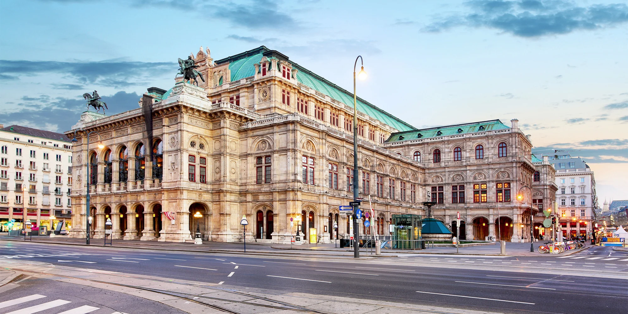 Největší výstava orchidejí v Rakousku a návštěva Vídně z Brna a Mikulova