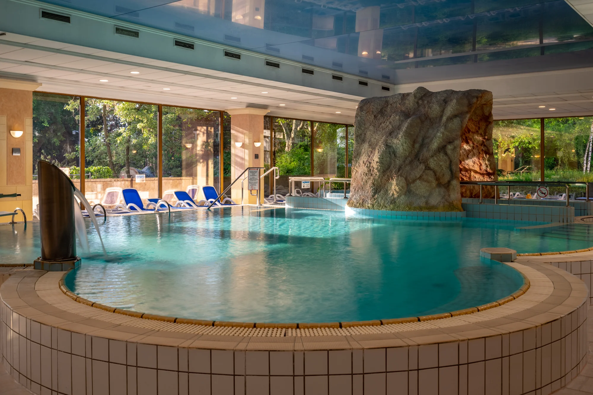 Báječná dovolená ve 4* hotelu v centru Budapešti: hotel na Markétině ostrově, jídlo i wellness