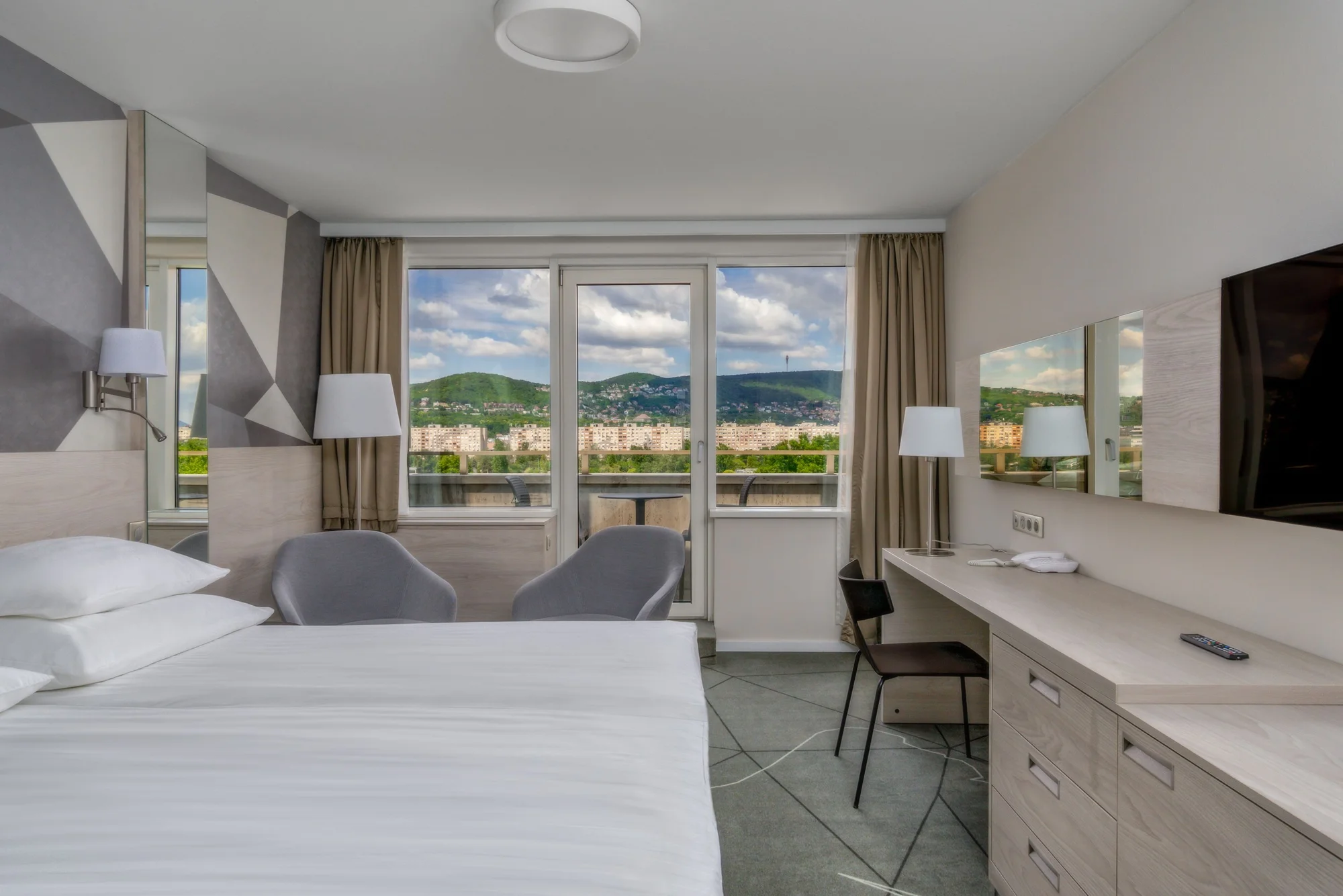 Báječná dovolená ve 4* hotelu v centru Budapešti: hotel na Markétině ostrově, jídlo i wellness