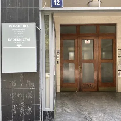 Akné – hloubkové čistění nebo ošetření zánětlivého akné na míru