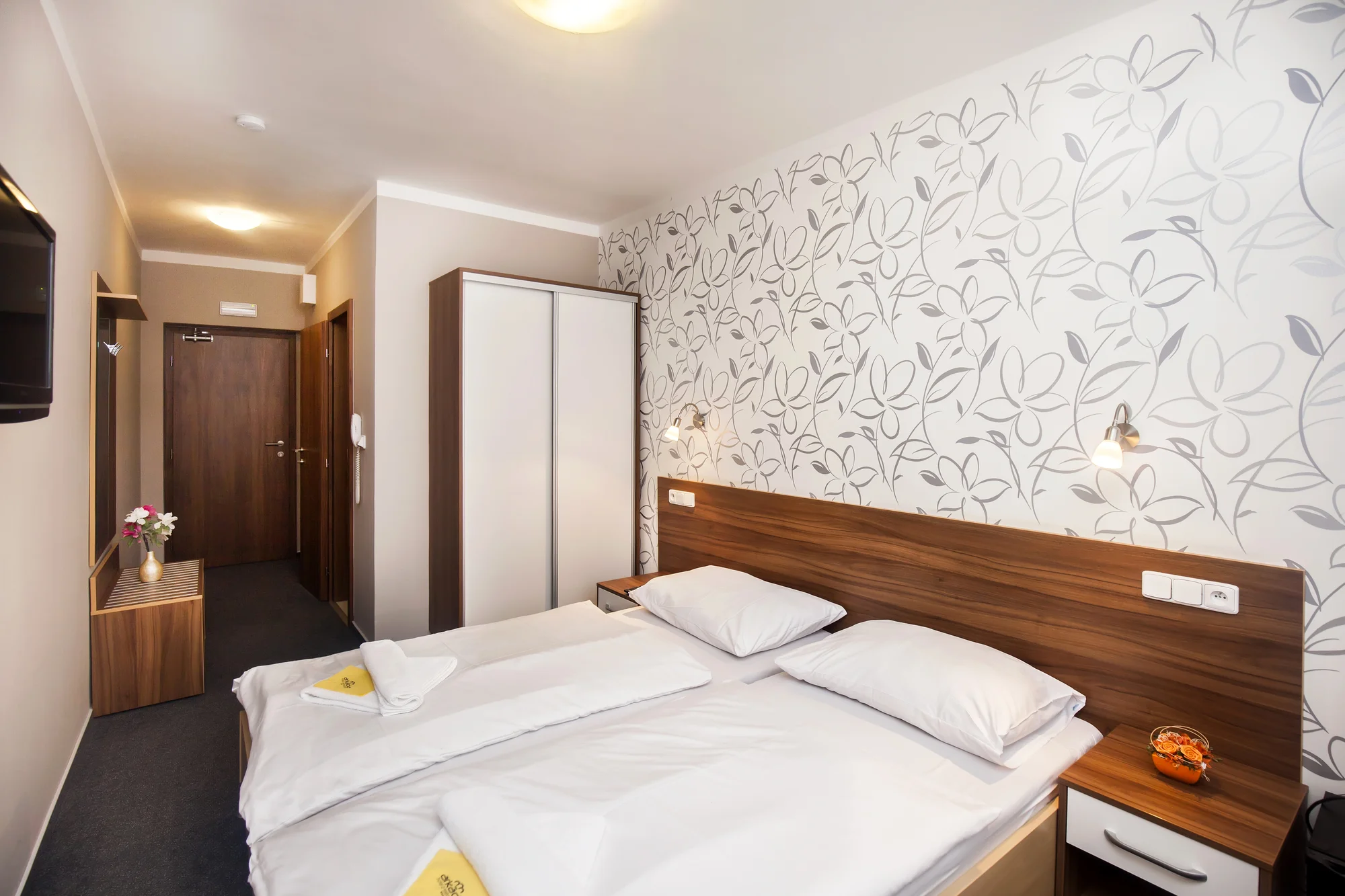 Pobyt na jihu Moravy: hotel s výhledem na zámek Bučovice, snídaně i vstup do wellness