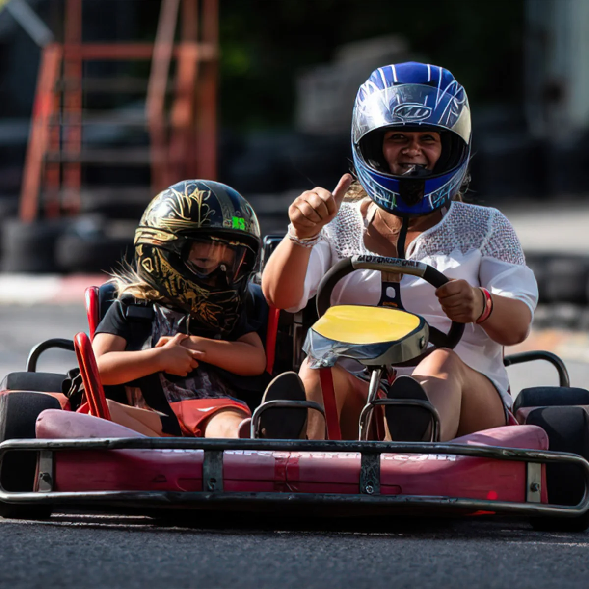 Svižná jízda motokárou pro děti i dospělé: adrenalin a zábava na ověřené trati