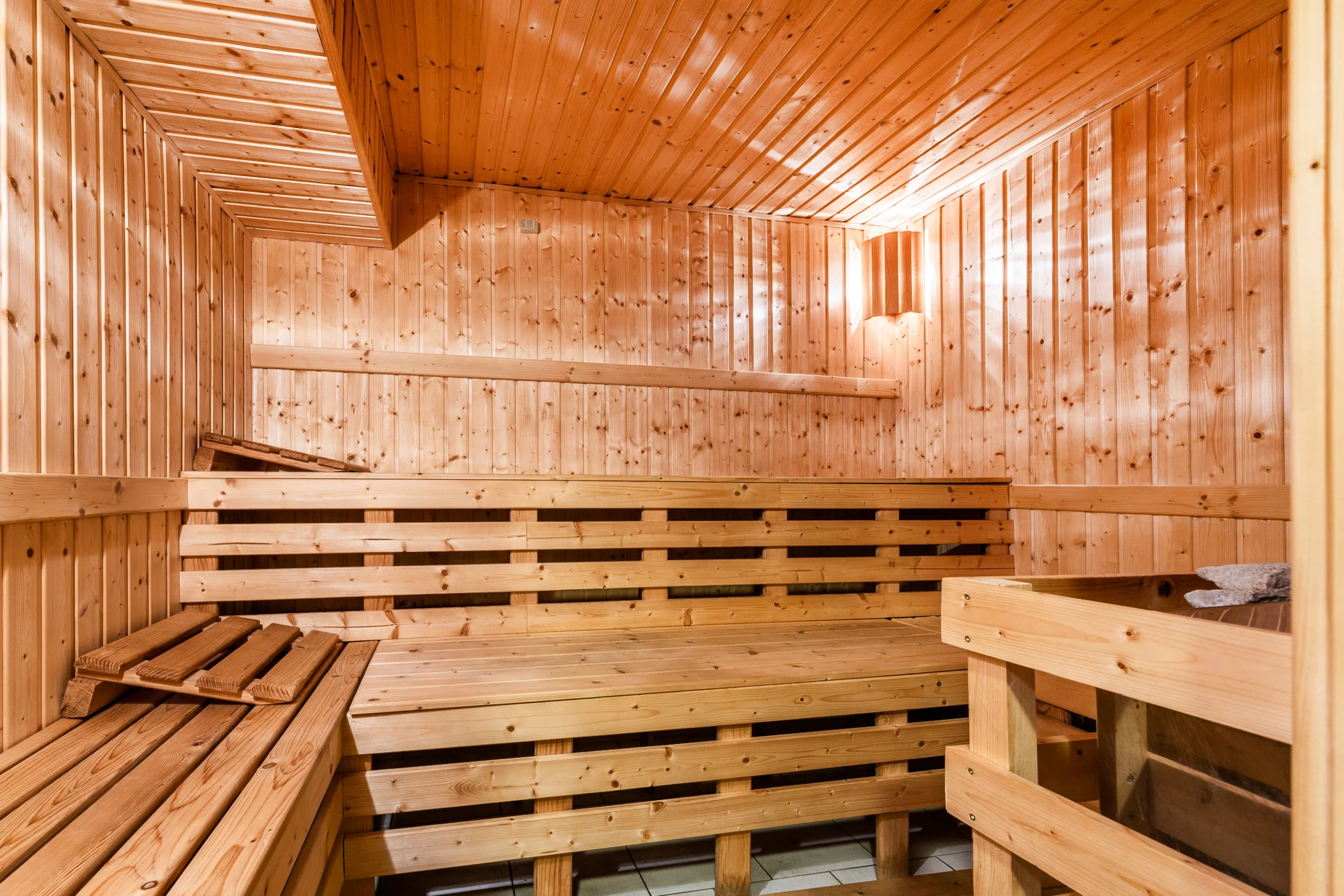 60–120 minut privátní finské sauny pro 2 osoby, možnost permanentky na 11 hodin