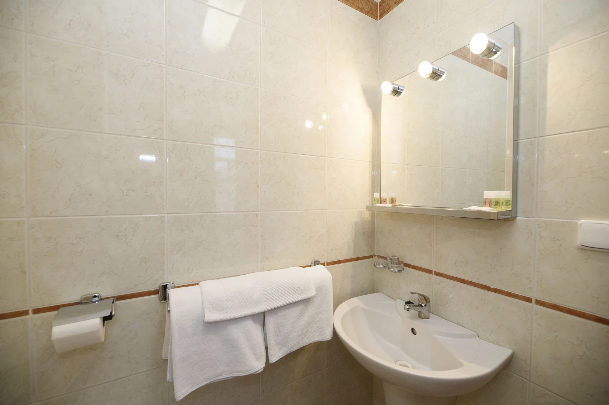 Pobyt v hotelu ve stylu art deco s polopenzí i vstupem na zámek či do bazénu