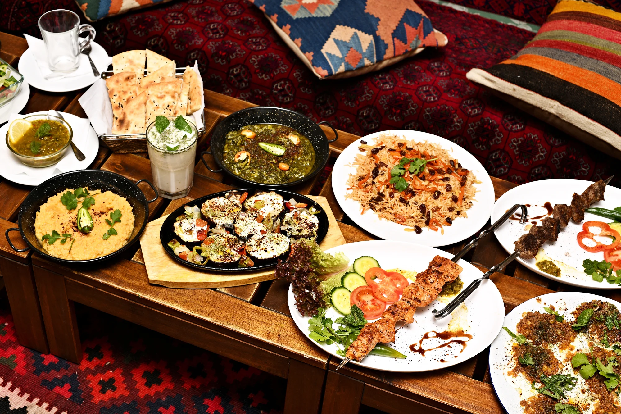 750–2000 Kč na cokoli v afghánském restaurantu Kabul: jehněčí, losos i další lahůdky