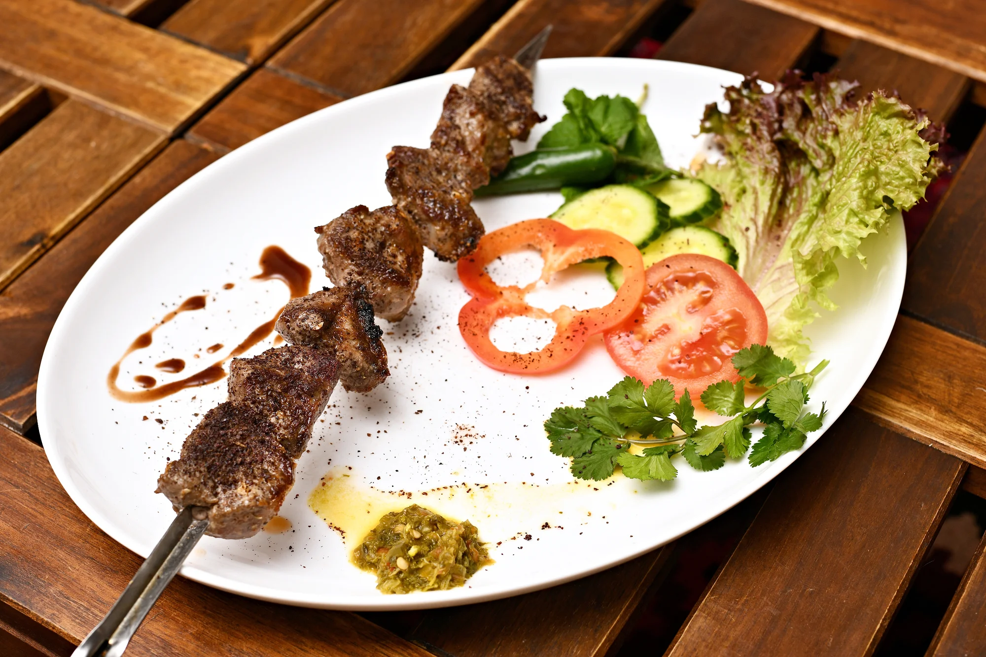 750–2000 Kč na cokoli v afghánském restaurantu Kabul: jehněčí, losos i další lahůdky