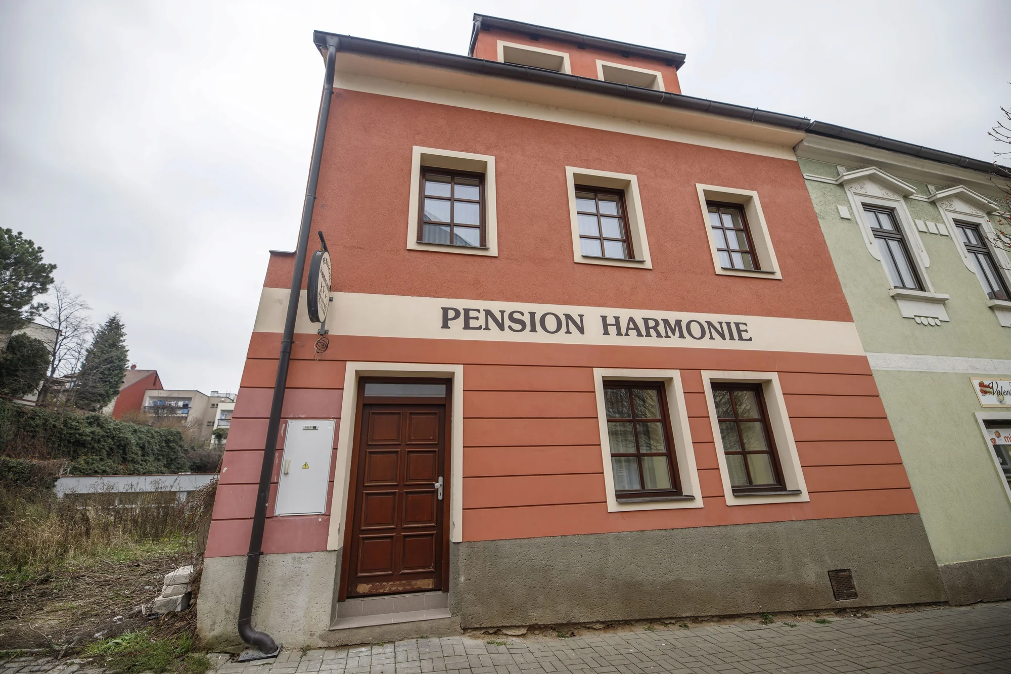 Romantika v Kolíně: pobyt se snídaní, soukromým wellness a sektem