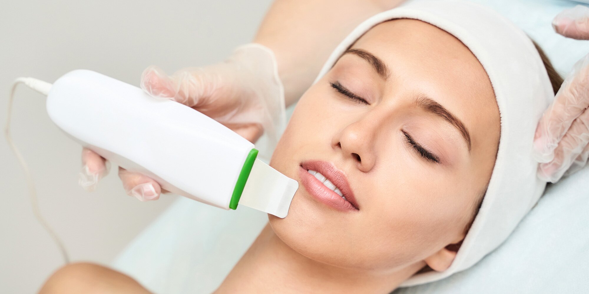 Kosmetické ošetření pleti: čištění, peeling i kolagen