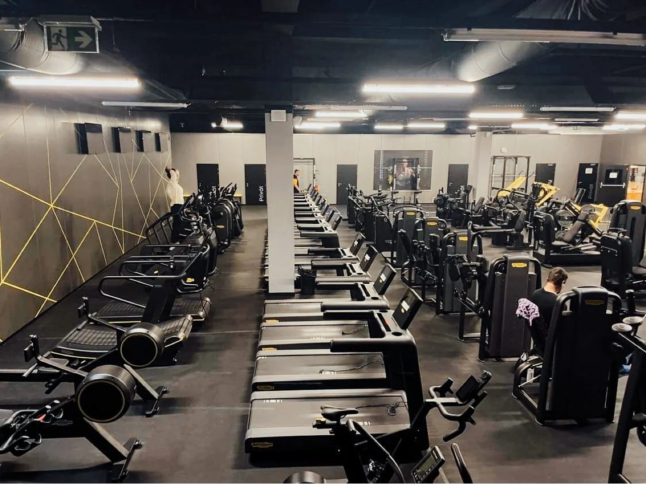 Jeden neomezený vstup do fitka a finské sauny na třinácti pobočkách Max fitness