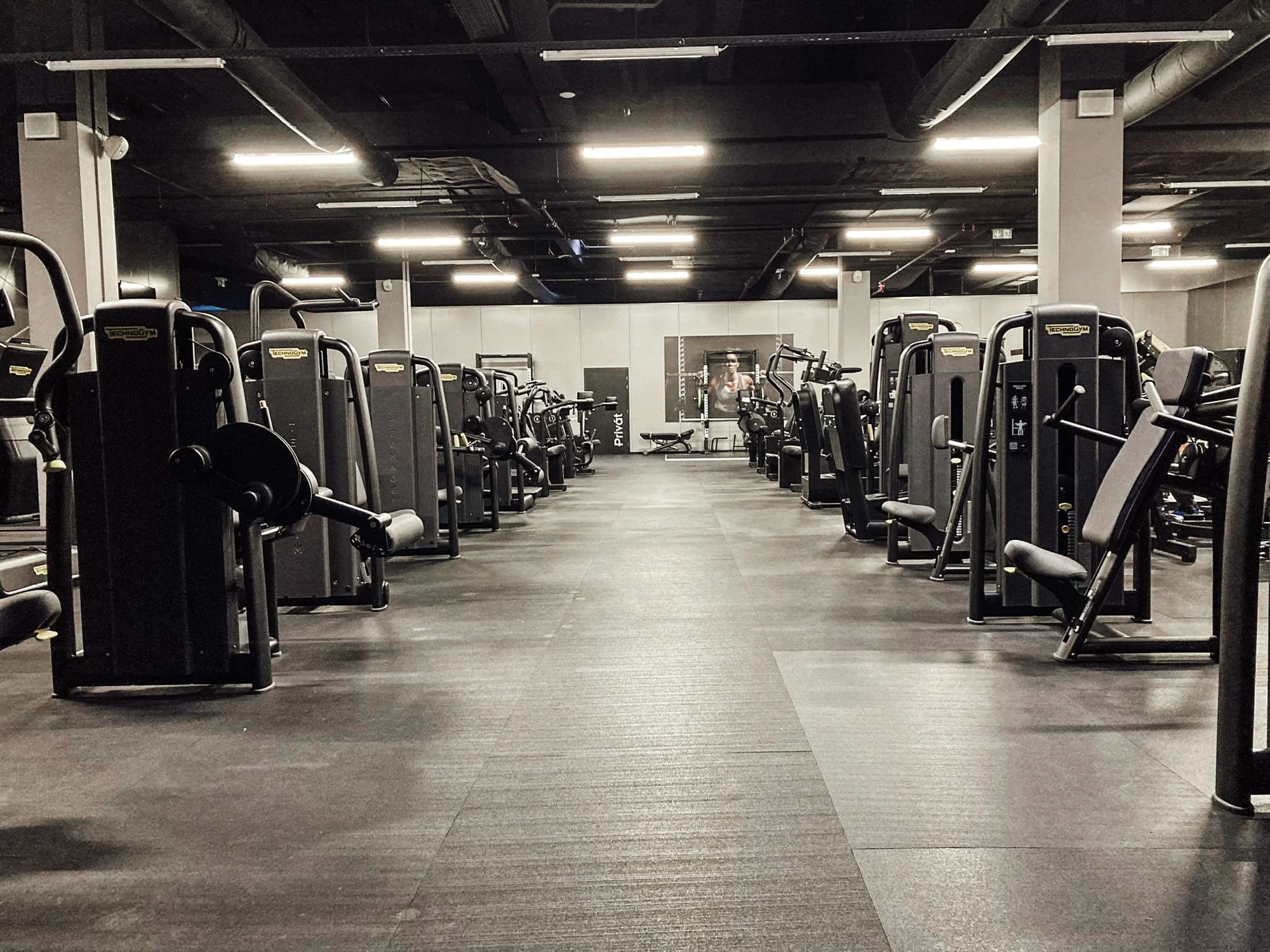 Jeden neomezený vstup do fitka a finské sauny na třinácti pobočkách Max fitness