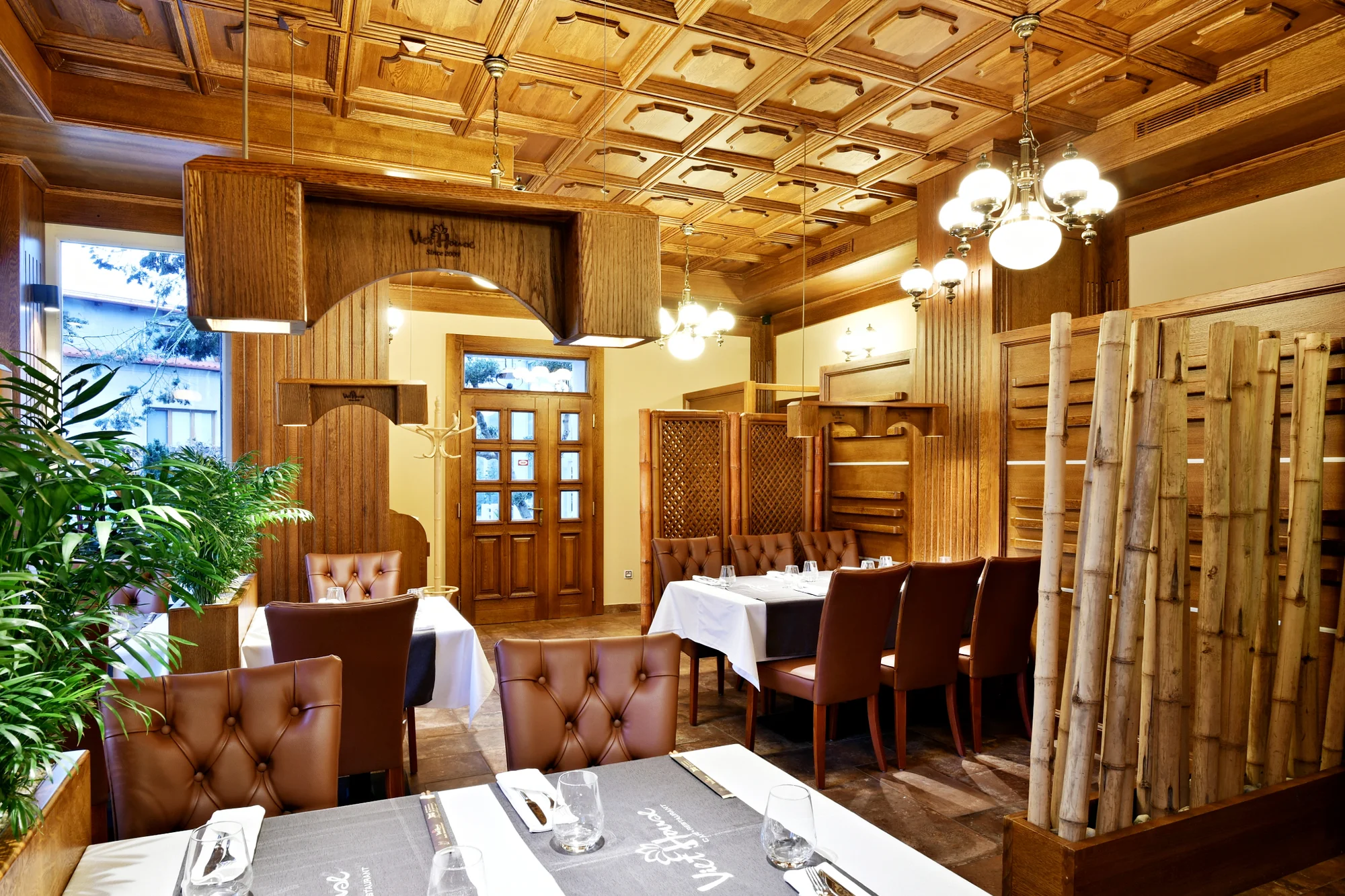 Luxusní degustační menu na gril: japonské hovězí Wagyu, krevety i chobotnice a lahev vína