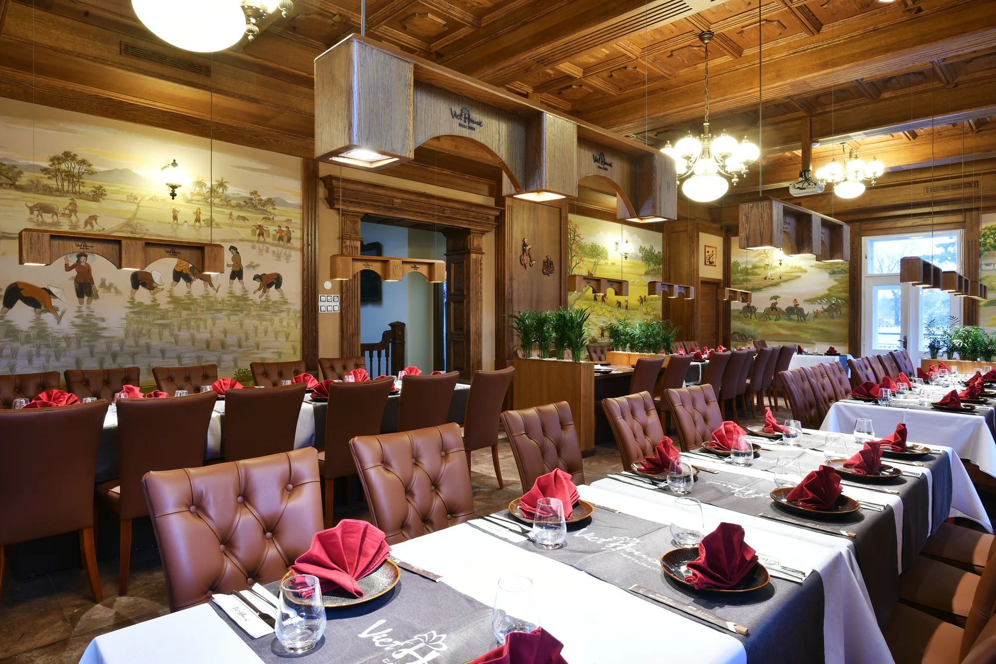 Luxusní degustační menu na gril: japonské hovězí Wagyu, krevety i chobotnice a lahev vína