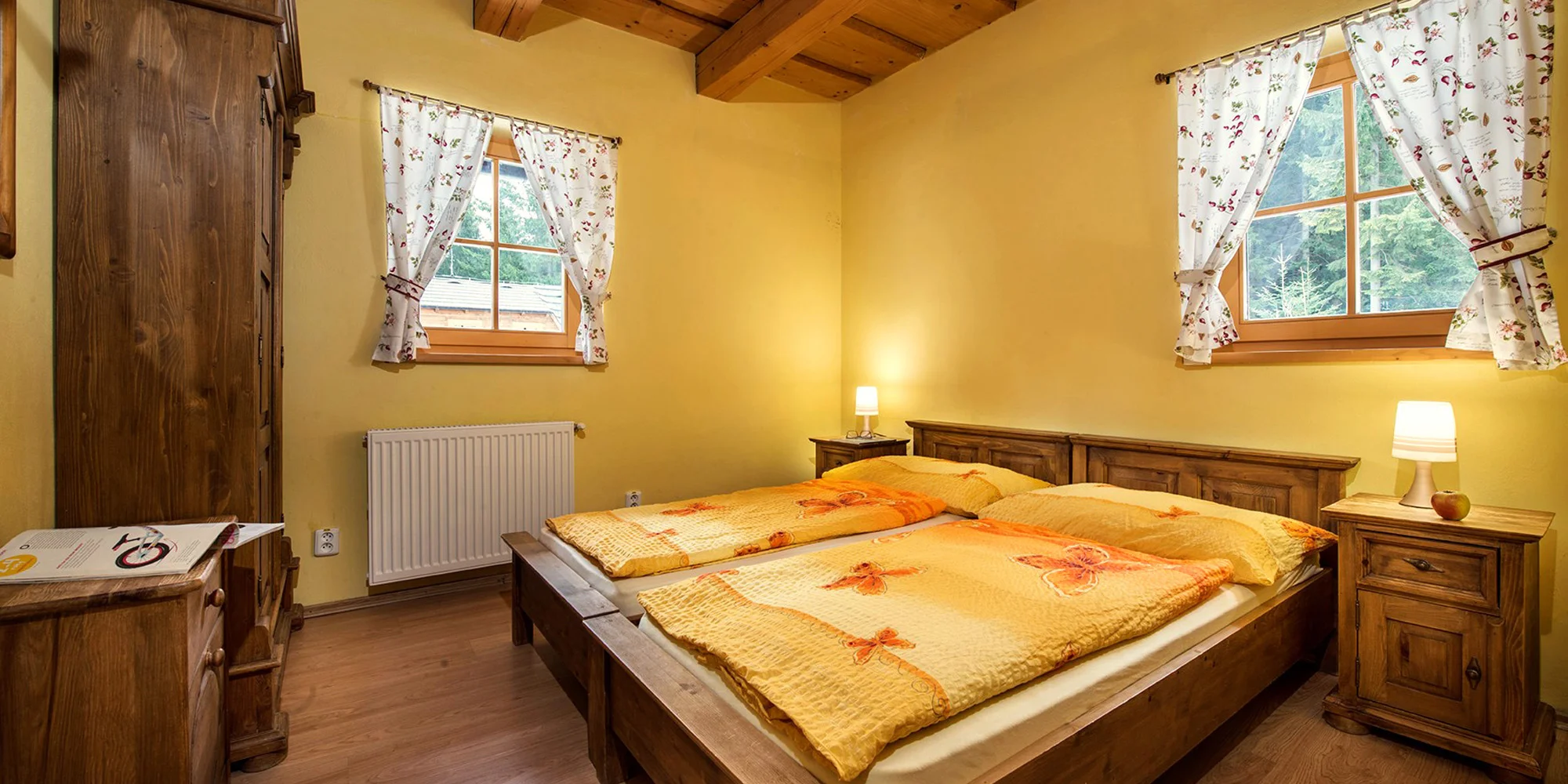 Dovolená v kolibě na Oravě pro pár i rodinu: polopenze, wellness i zapůjčení kol