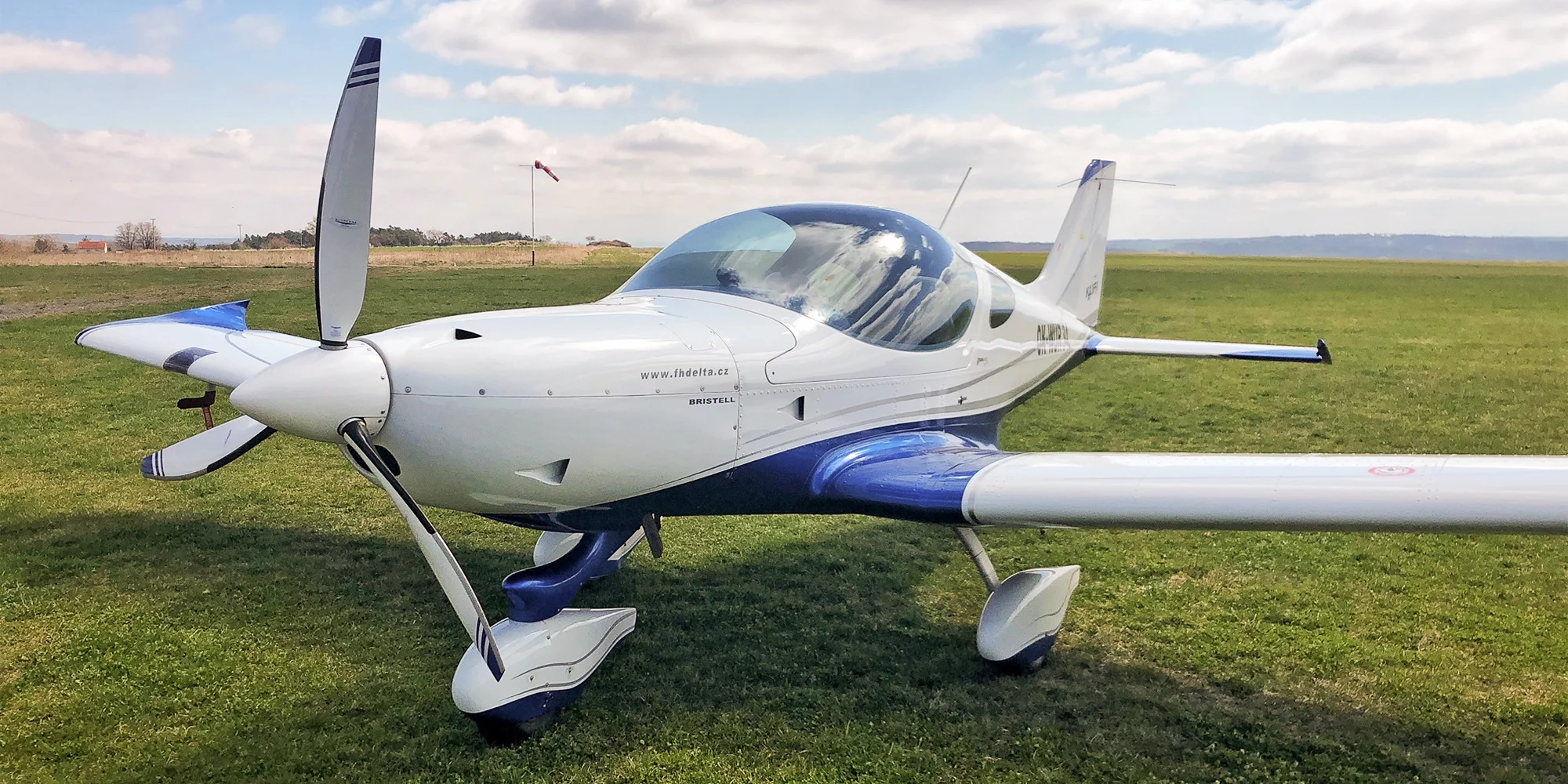 Pilotem na zkoušku: 30–45 min. letu v letadle Bristell nebo Tecnam pro 1 osobu