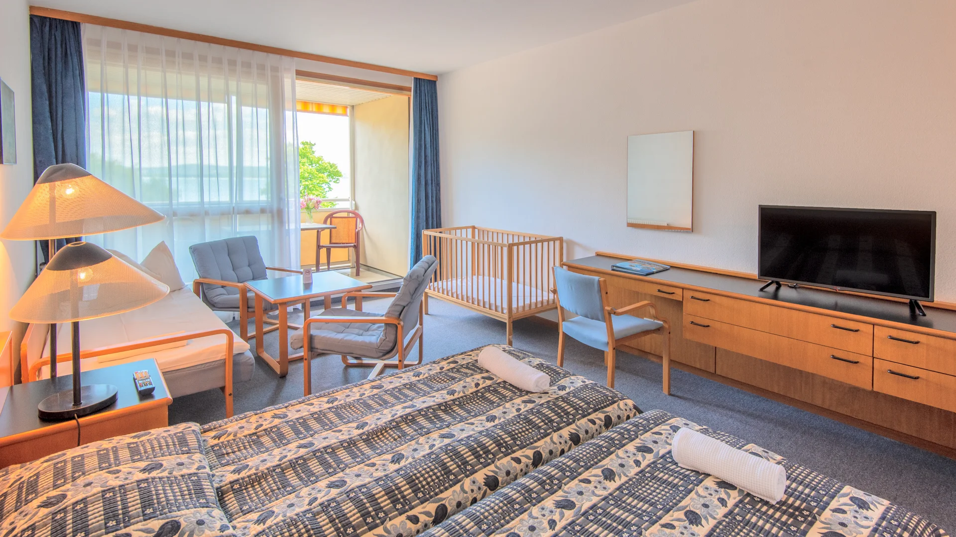 Dovolená u Balatonu: 4* hotel přímo u pláže, tobogán, bazény i wellness a polopenze