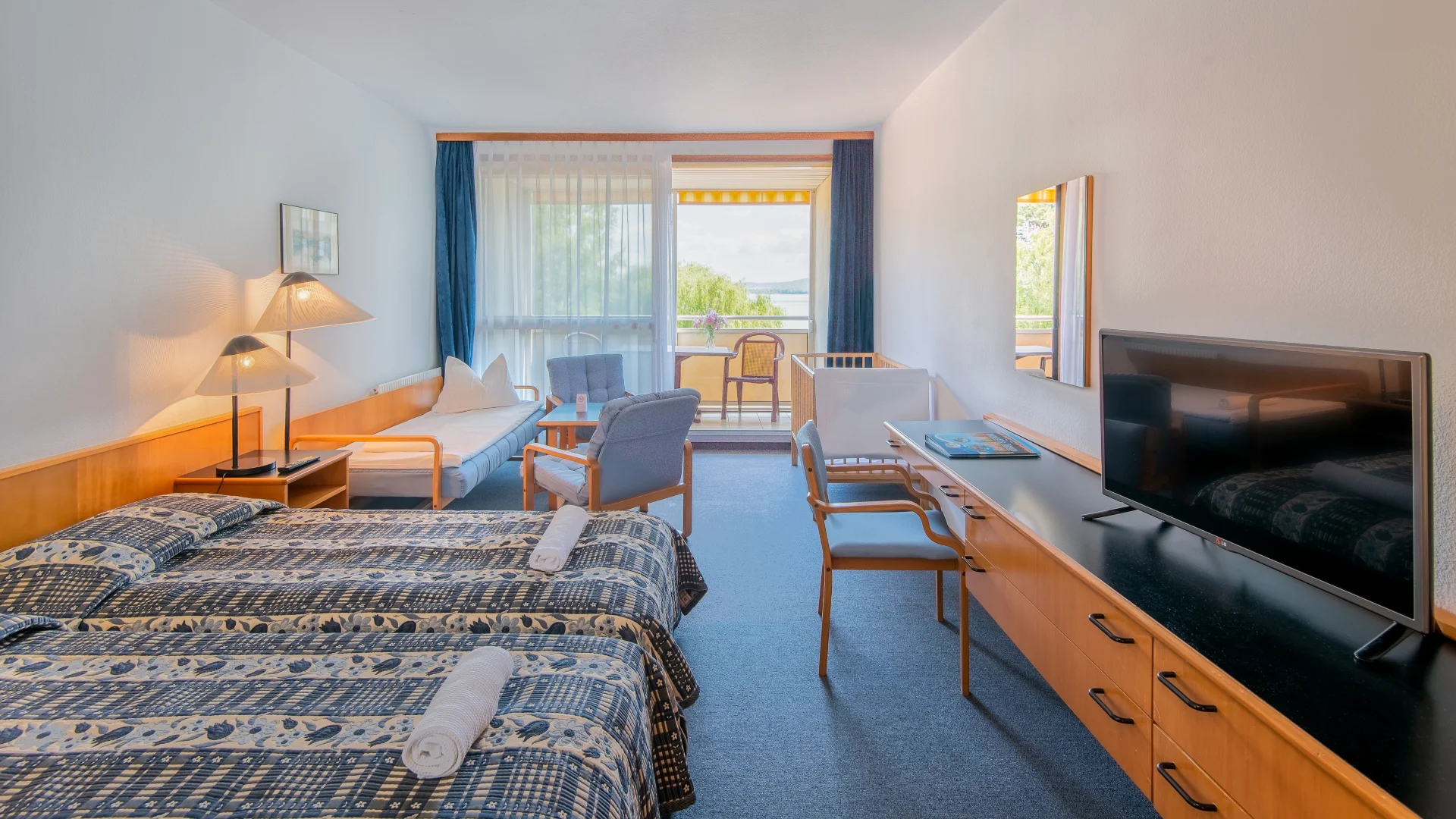 Dovolená u Balatonu: 4* hotel přímo u pláže, tobogán, bazény i wellness a polopenze