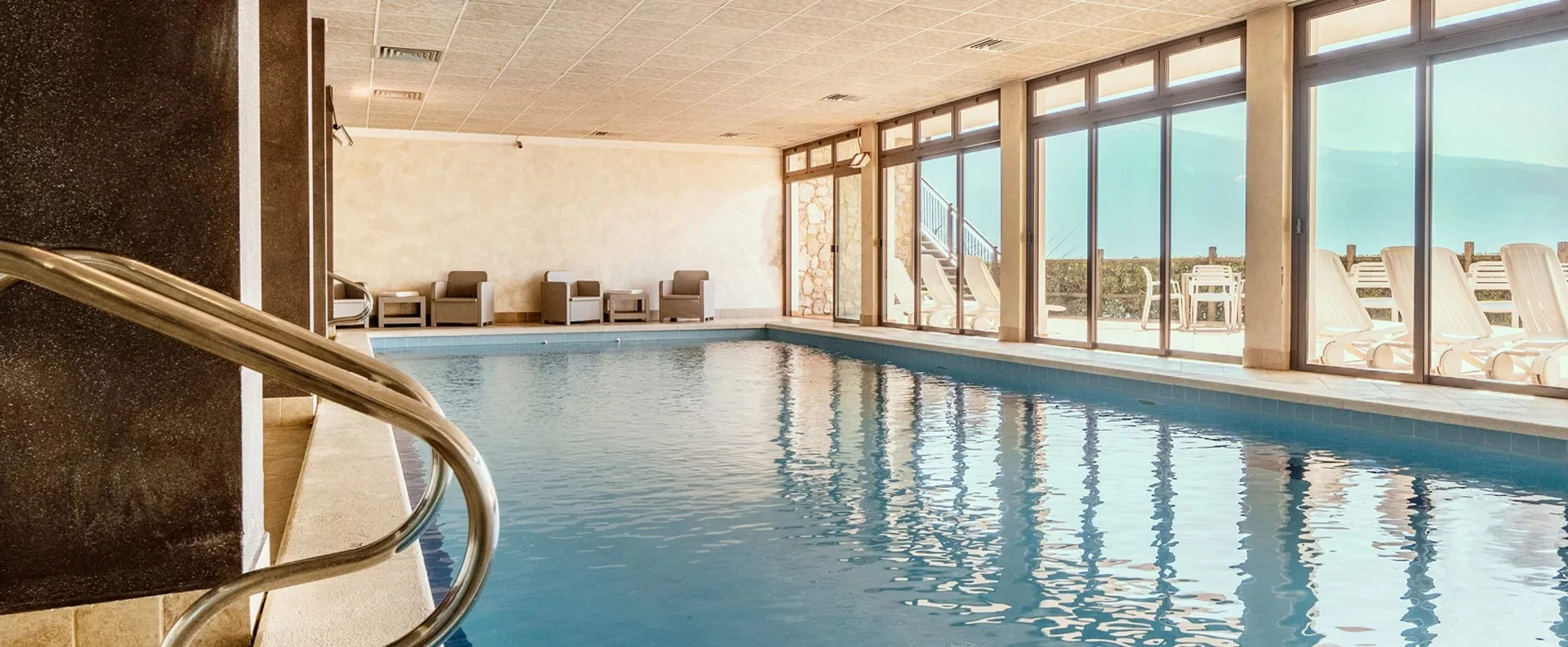 Dovolená u Lago di Garda: hotel v Tignale, polopenze, wellness a degustace vín ve vinařství