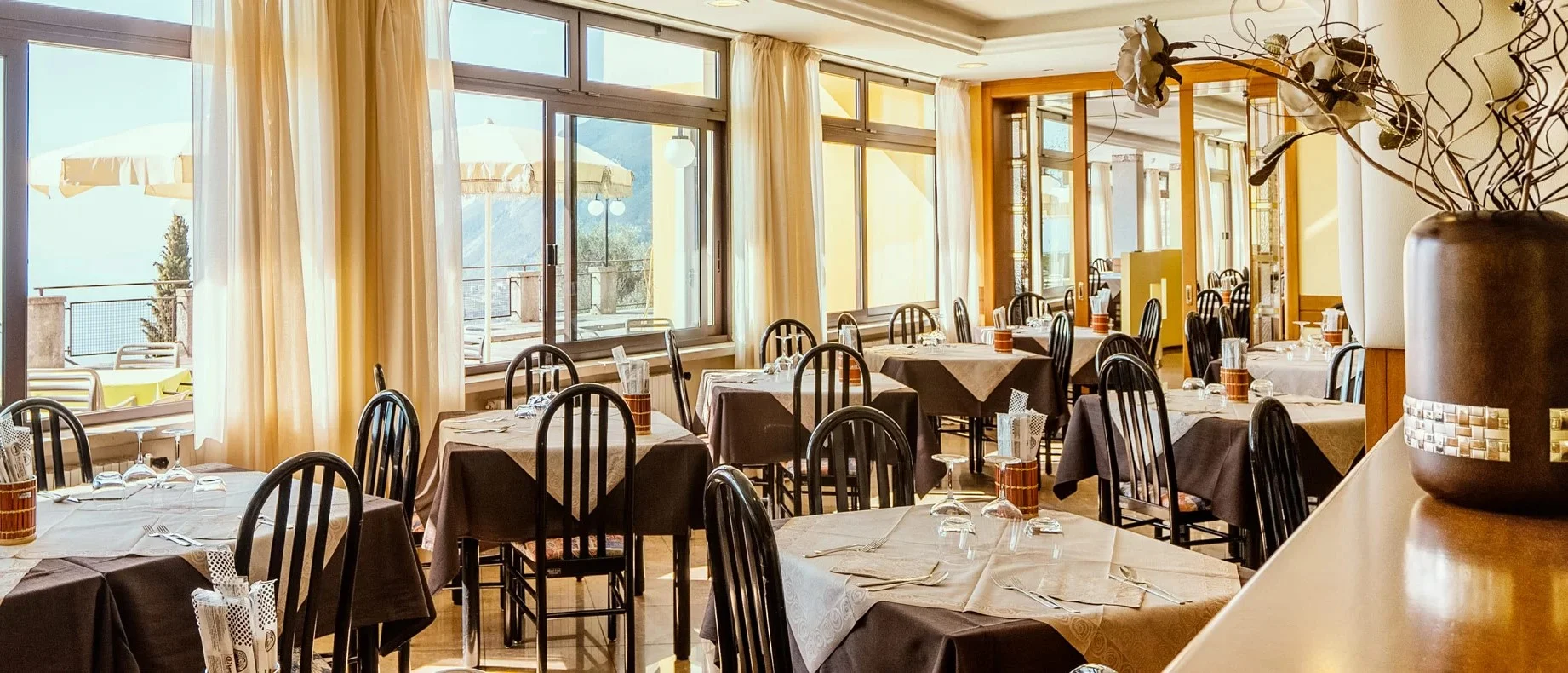 Dovolená u Lago di Garda: hotel v Tignale, polopenze, wellness a degustace vín ve vinařství