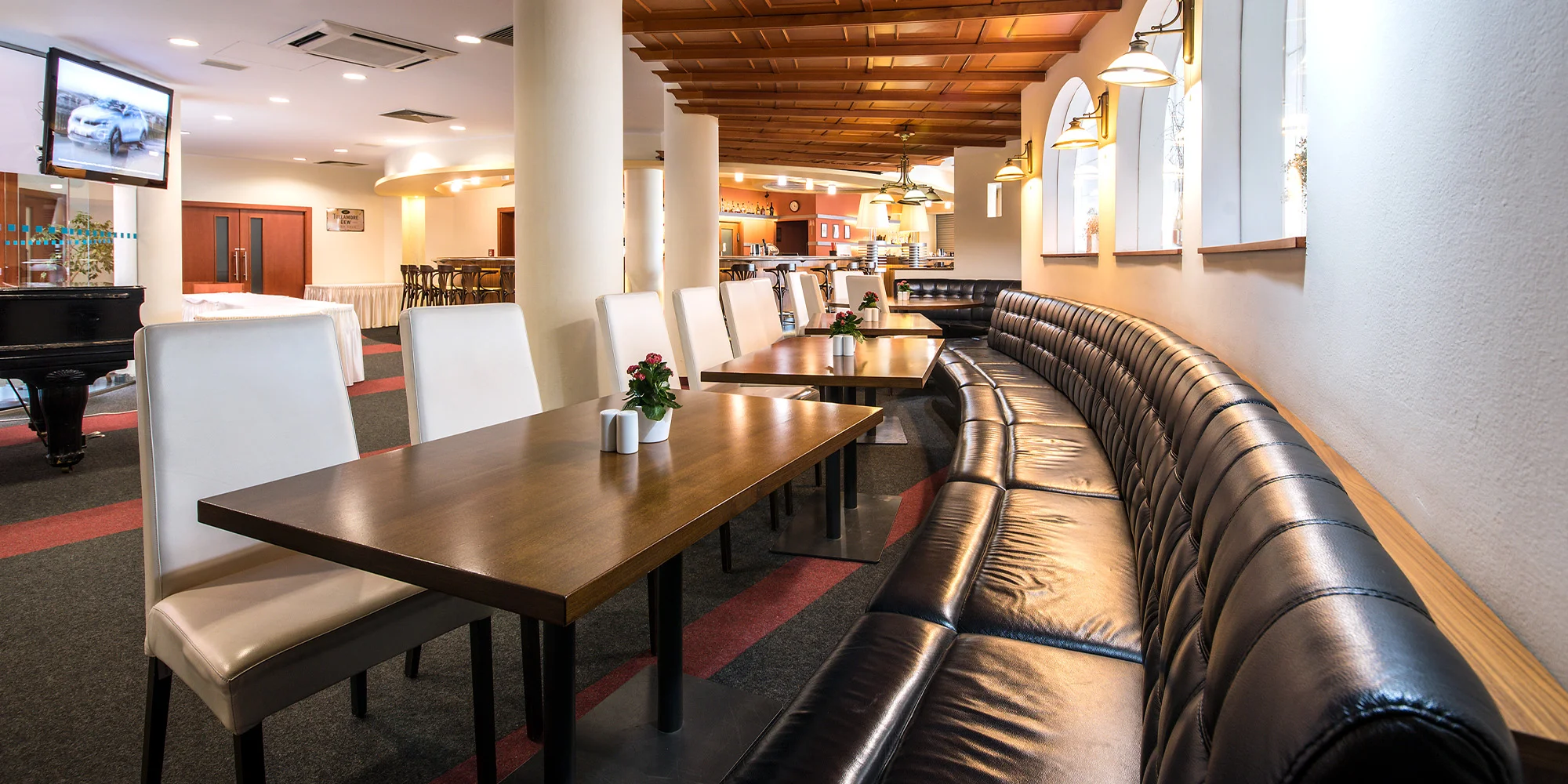 5chod. degustační menu pro dva: tatarák, šafránové risotto i čokoládový fondant