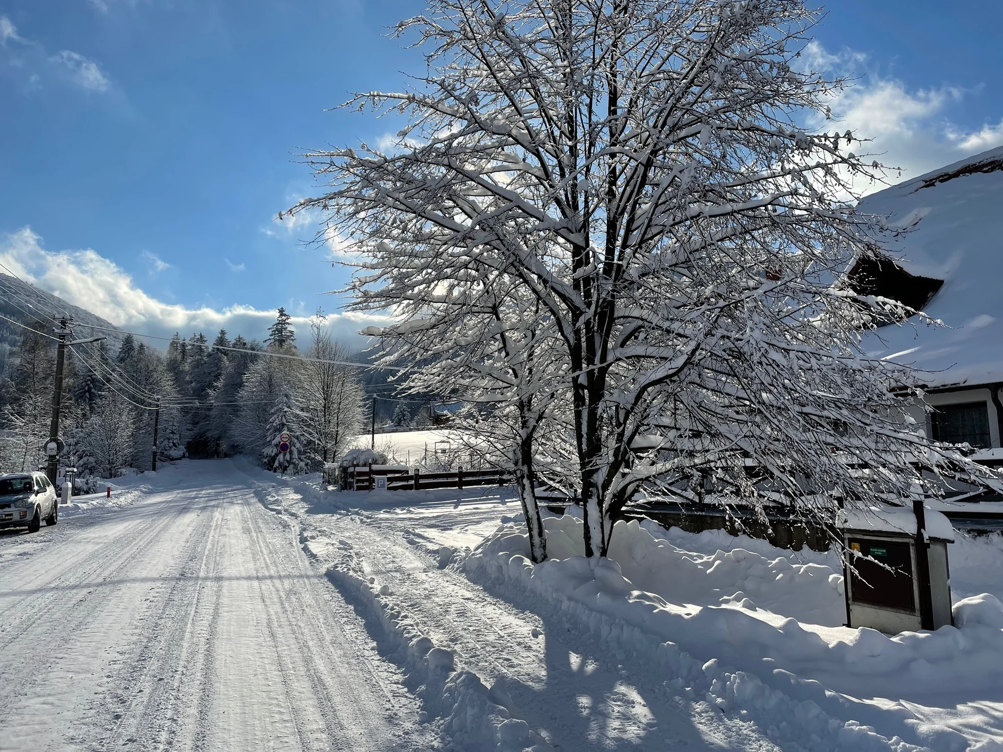 Zimní pohoda v Beskydech s jídlem i neomezenou saunou