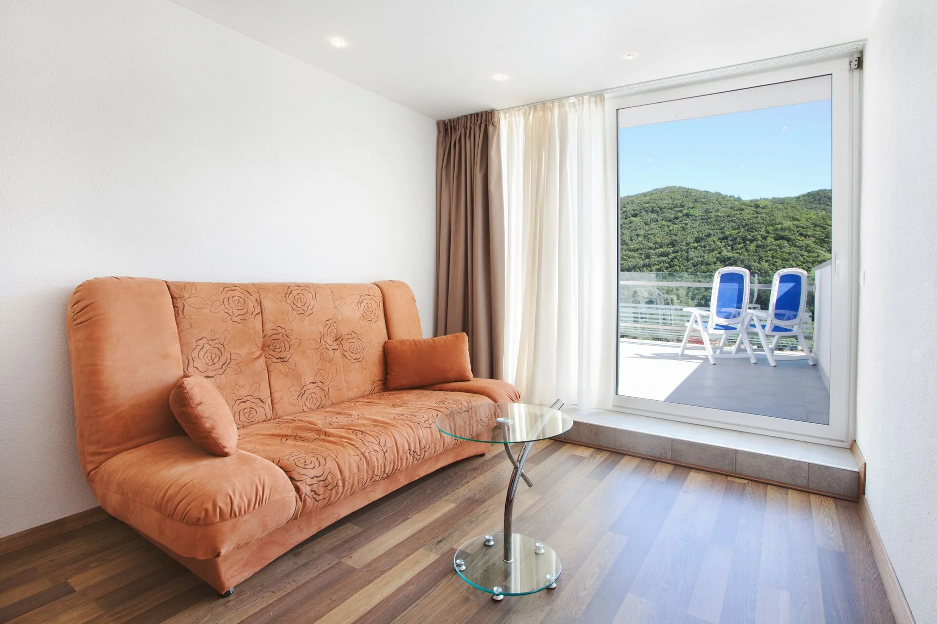 Dovolená v Rabacu na Istrii: 4* hotel u pláže, polopenze či all inclusive, bazénový komplex