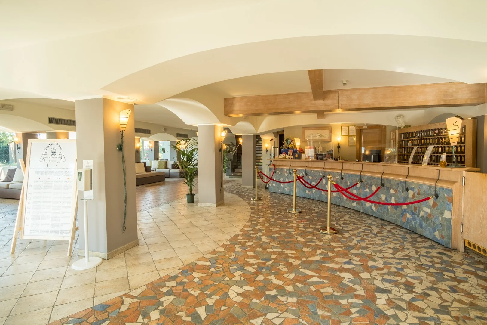 Léto v italské Ravenně: hotel u moře, all inclusive, neomezené nápoje, venkovní bazén a zábava