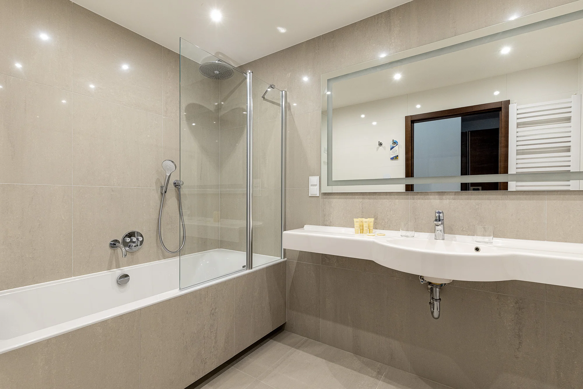 Pobyt se snídaní a neomezeným wellness u Baltu: luxusní hotel pár metrů od moře