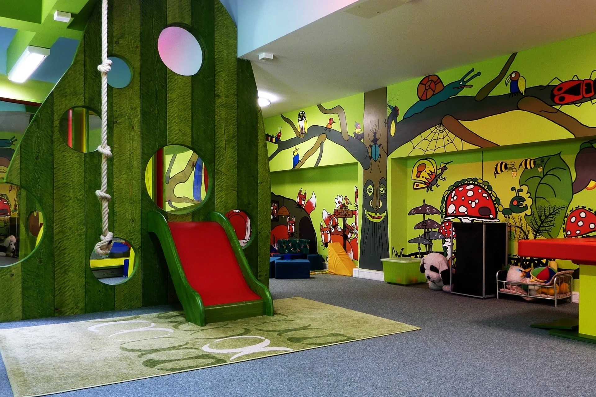 Horský relax pod Lysou horou: snídaně, bazén s vířivkou a bowling nebo bylinková koupel
