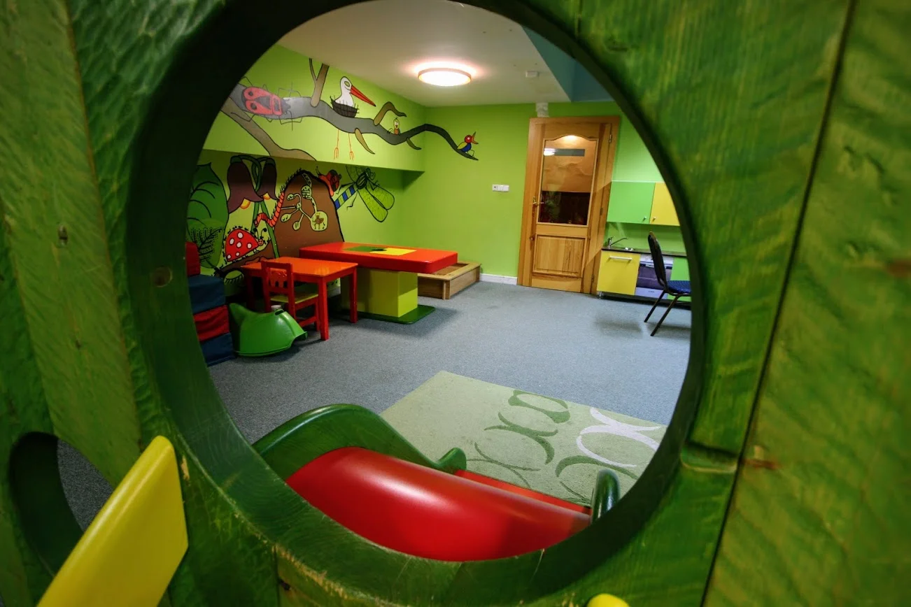 Horský relax pod Lysou horou: snídaně, bazén s vířivkou a bowling nebo bylinková koupel
