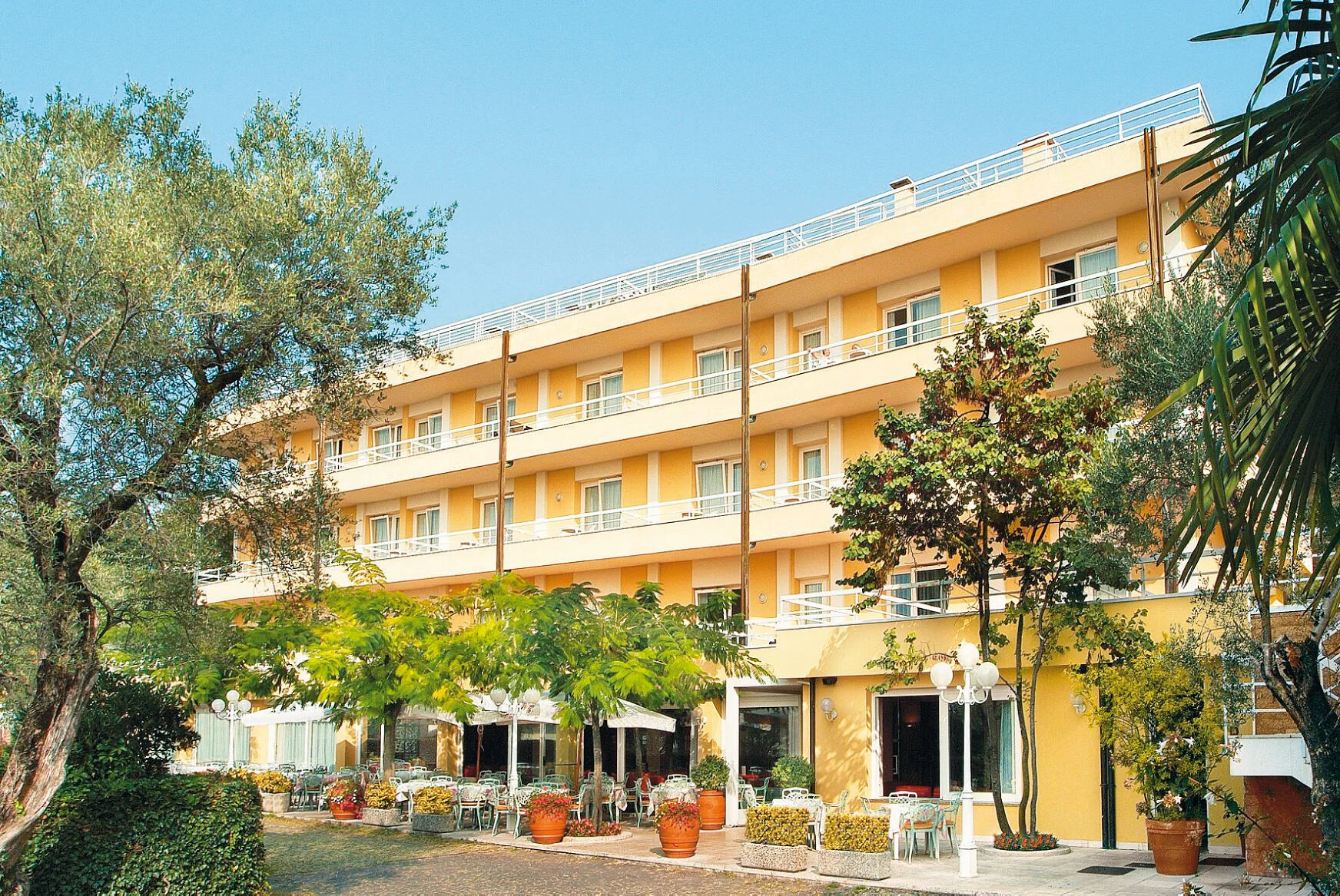 Pobyt v provincii Verona: polopenze, wellness a Lago di Garda 2 min. od hotelu