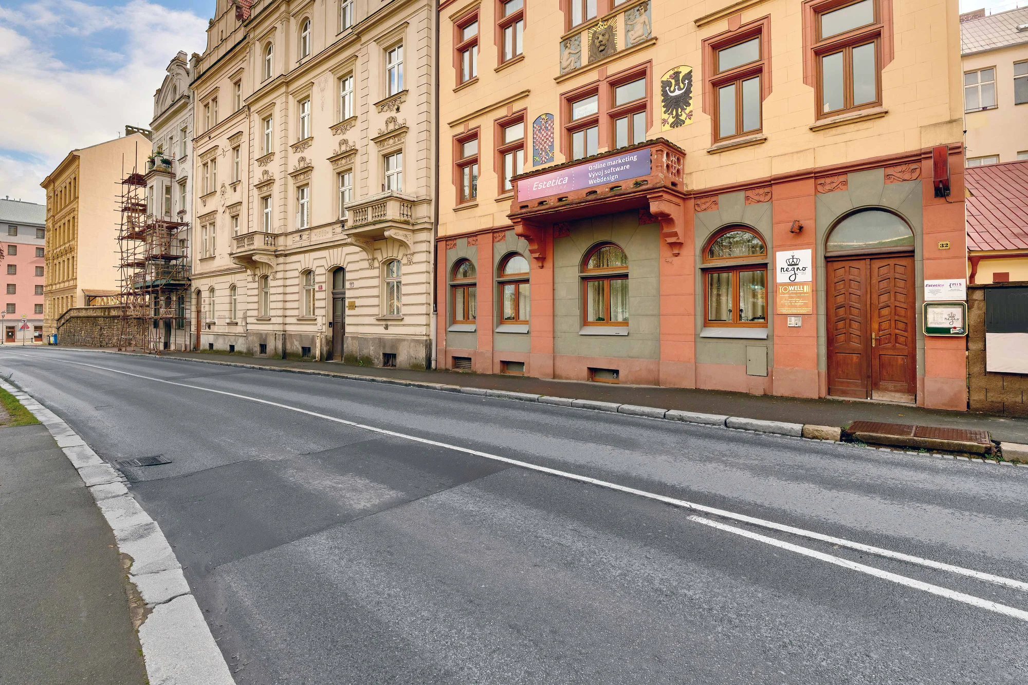 Masáže v délce 30-90 min.: klasická, zdravotní, havajská, lávovými kameny i těhotenská