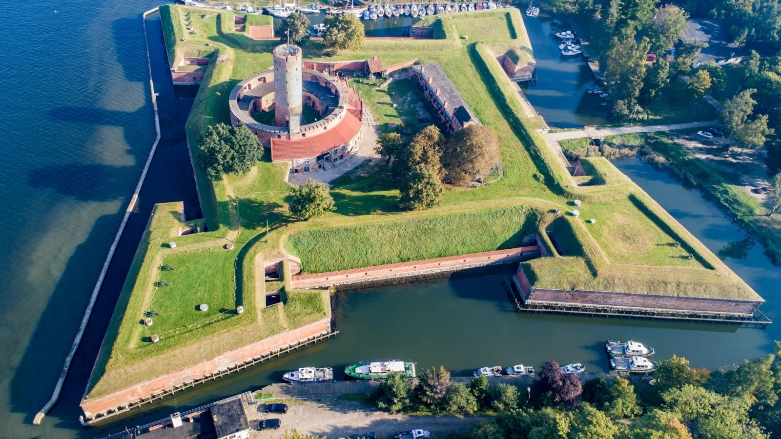 Luxusní pobyt v Gdaňsku: snídaně nebo polopenze, neomezený vstup do sauny, historická budova z r. 1800