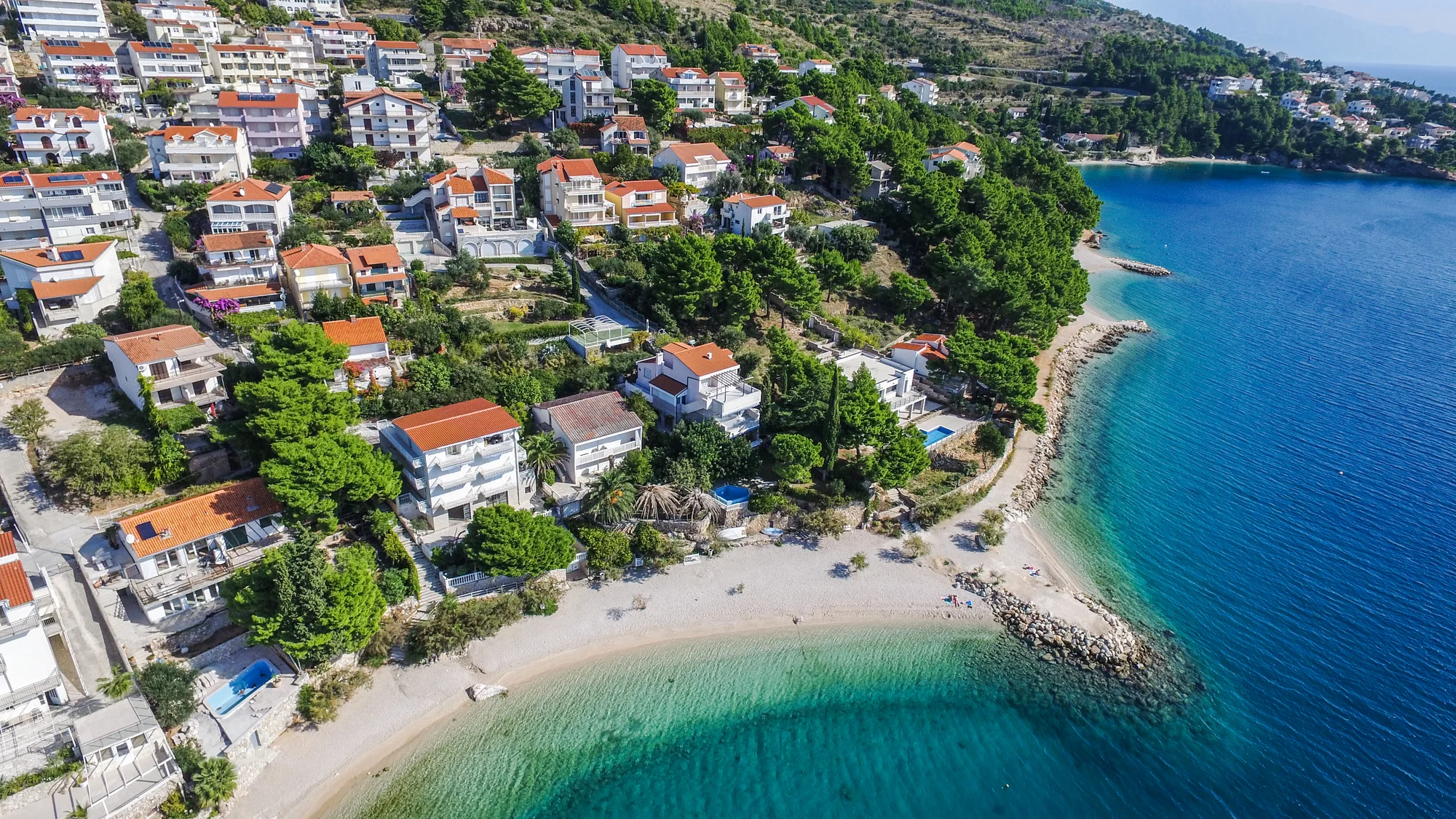 Omišská riviéra na 7 nocí: apartmány jen 100 m od pláže s kapacitou až 6 osob