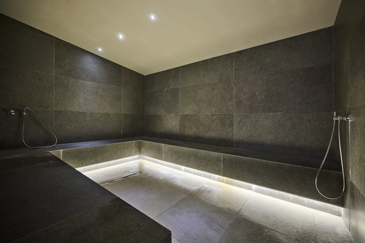 4* dovolená v chorvatském Umagu s jídlem: pláž, bazény a wellness, děti do 12 let zdarma