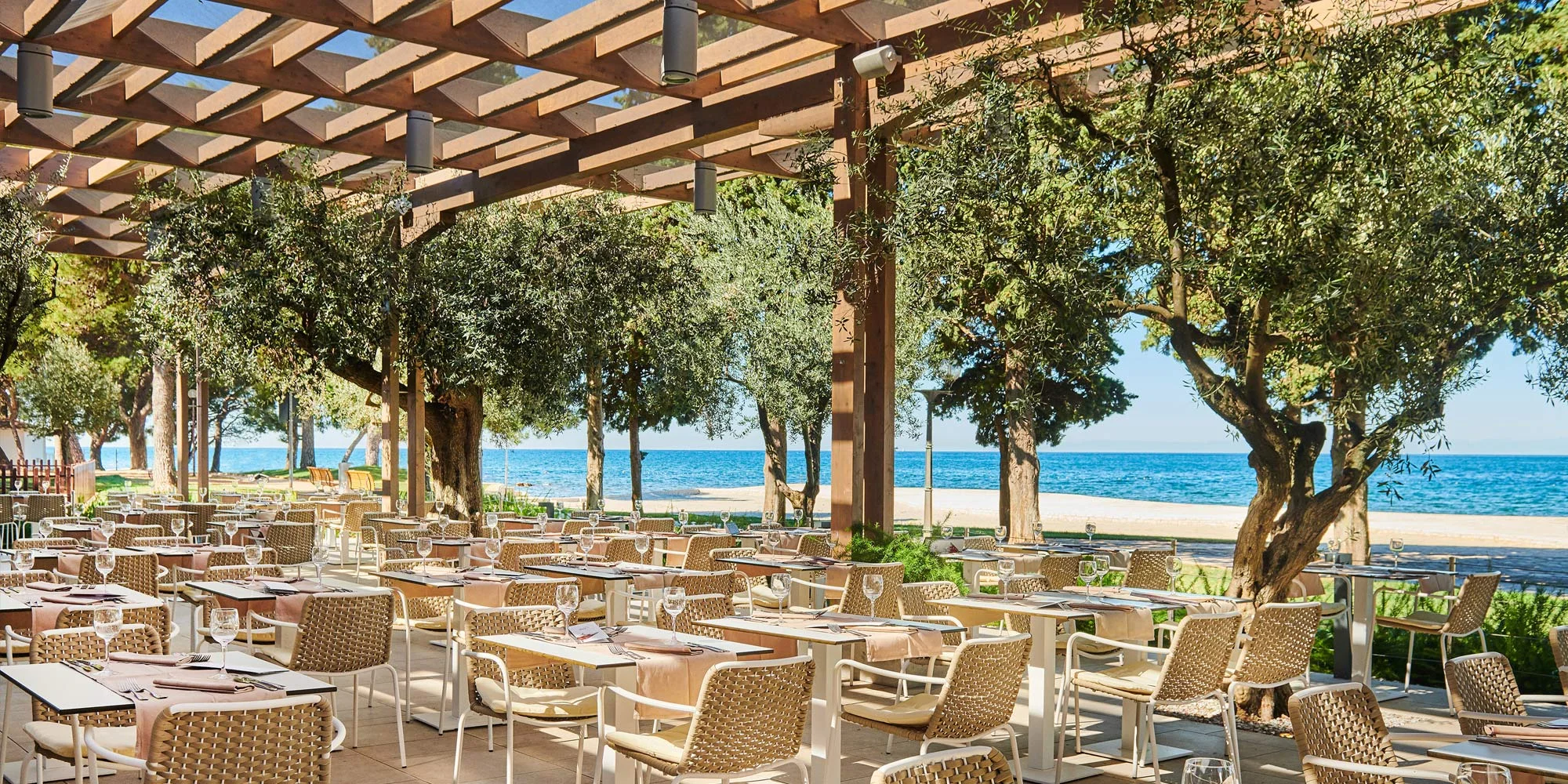 4* dovolená v chorvatském Umagu s jídlem: pláž, bazény a wellness, děti do 12 let zdarma