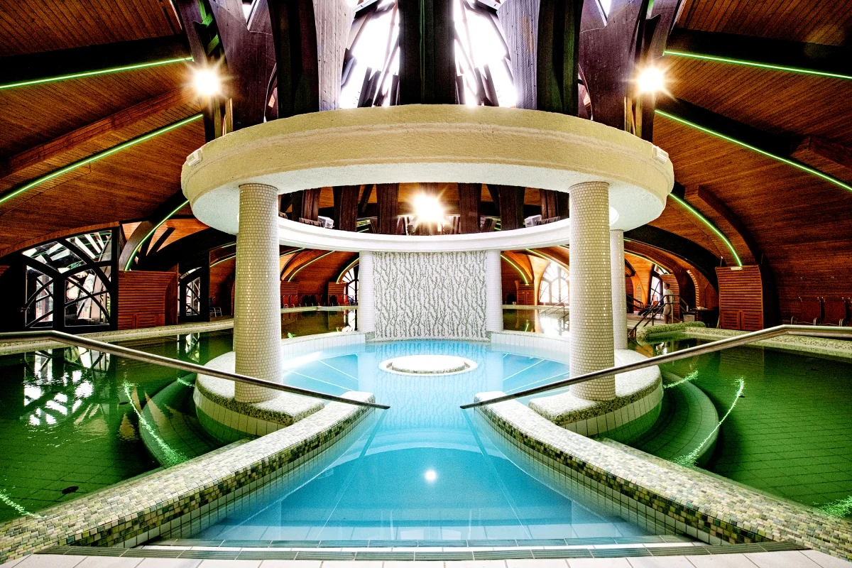Maďarsko: 4* hotel v Zalakarosi s wellness, termálním bazénem a jídlem, děti zdarma