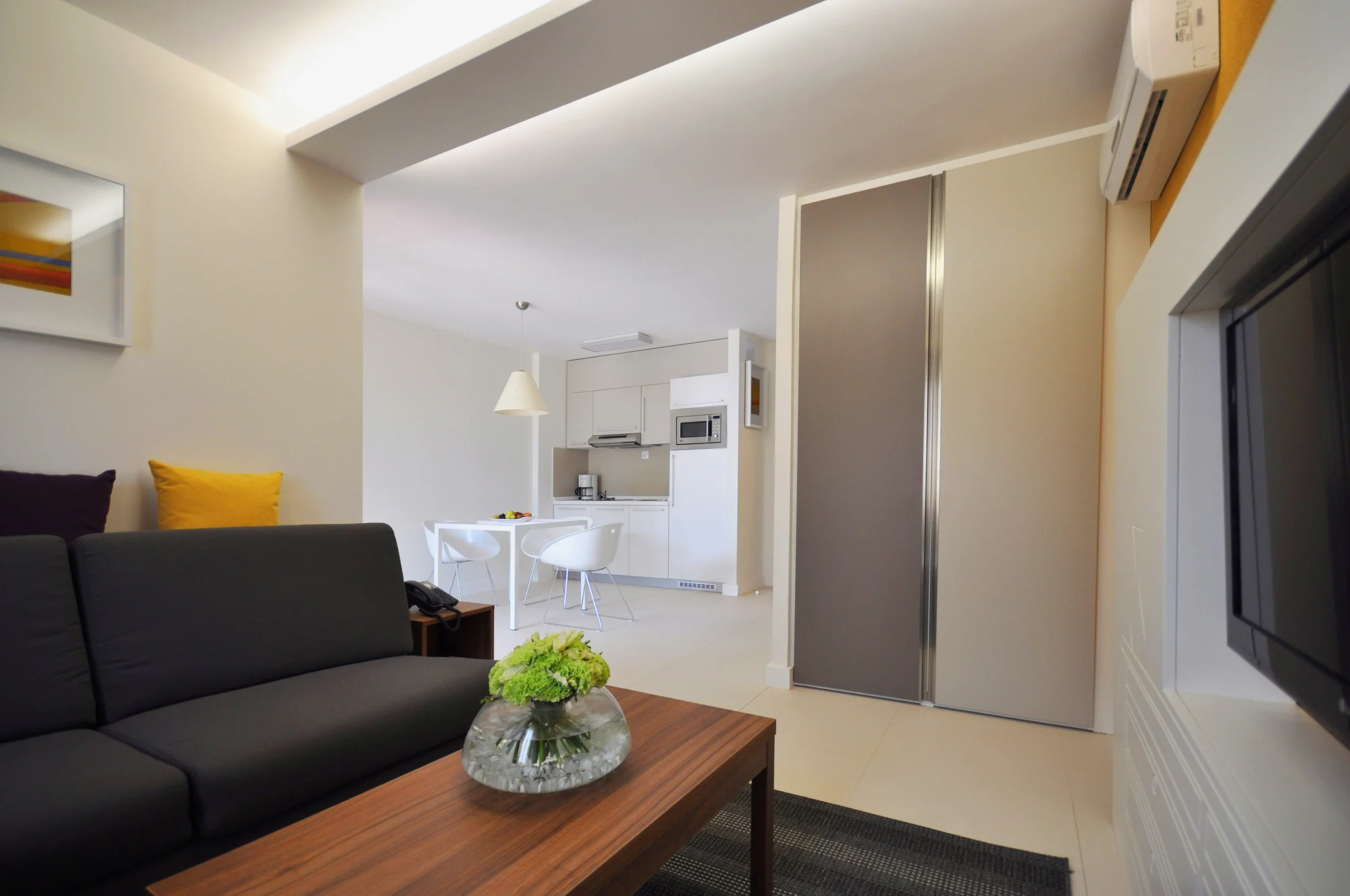 4* apartmánový resort v letovisku Pula: ubytování až pro 4 osoby, 200 m od pláže, s bazény a tobogánem, možnost snídaní