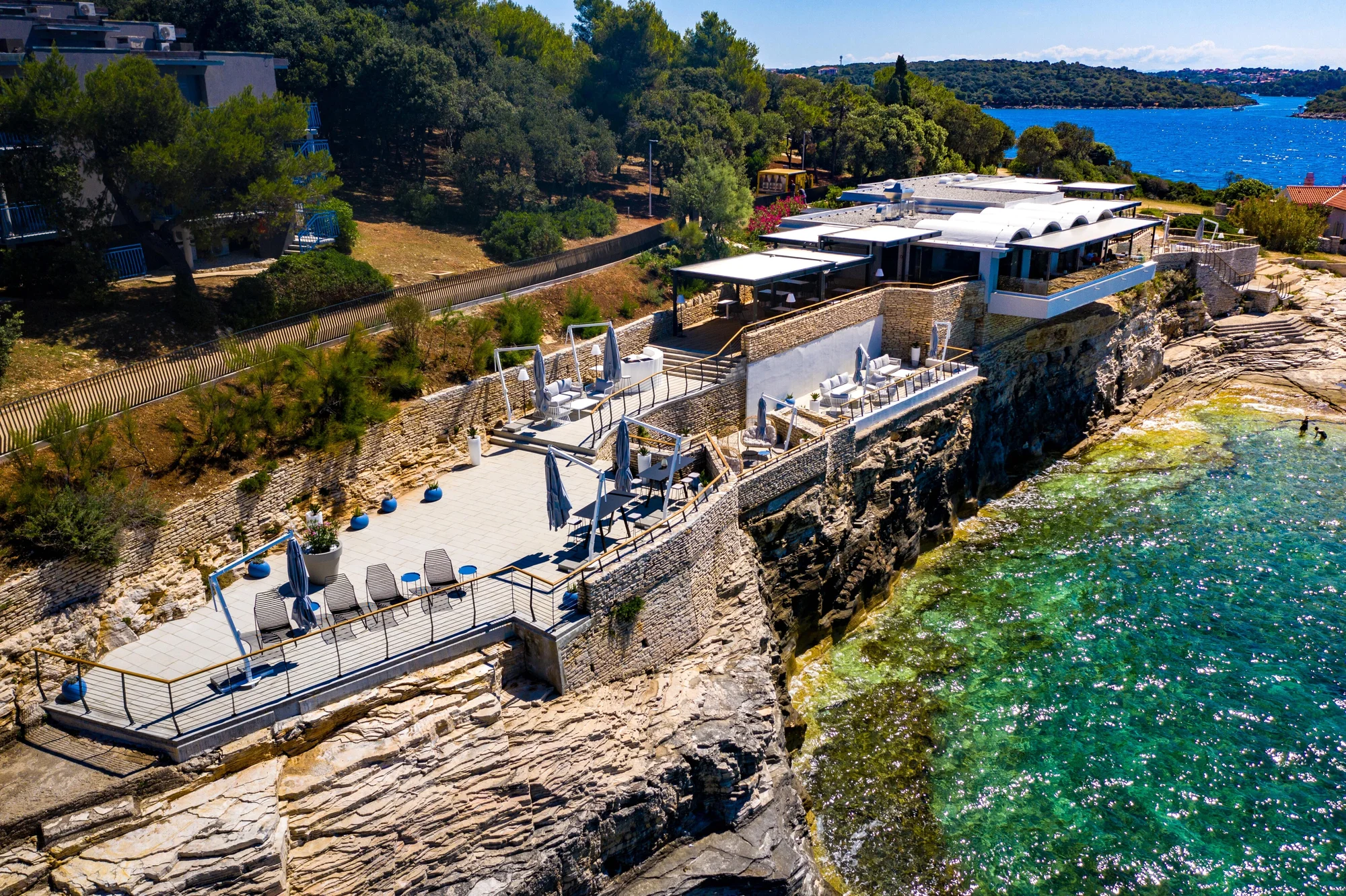 4* apartmánový resort v letovisku Pula: ubytování až pro 4 osoby, 200 m od pláže, s bazény a tobogánem, možnost snídaní