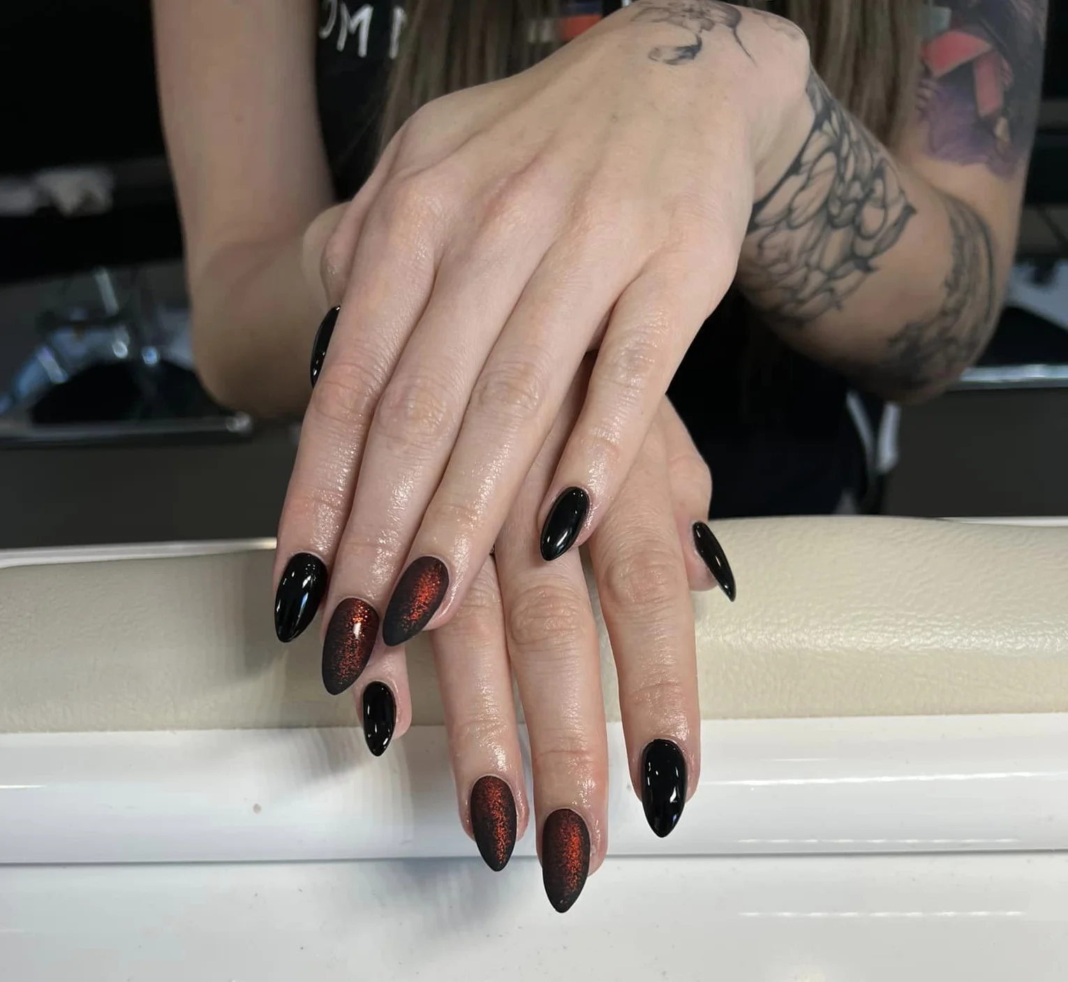 Star Nails: manikúra s Shellacem či mokrá pedikúra s gel lakem