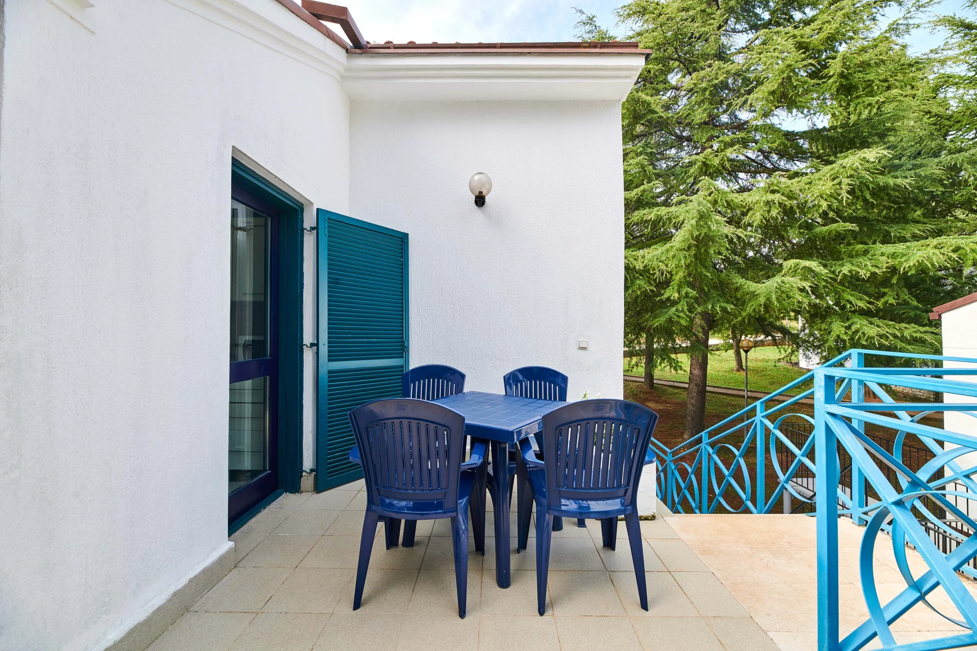 Dovolená na Istrii: apartmány pro celou rodinu přímo u pláže, bez stravy nebo s polopenzí