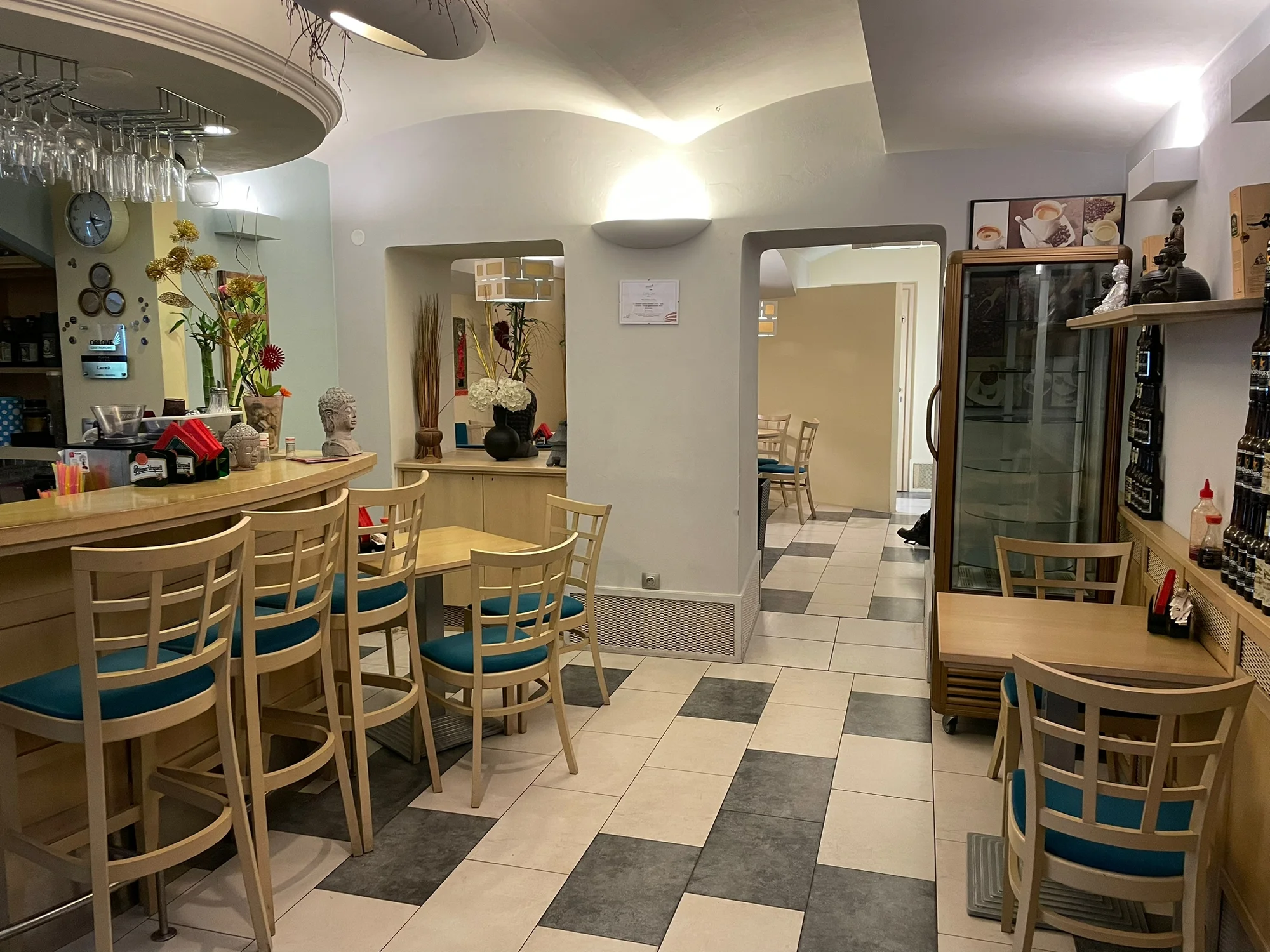 Otevřený voucher do Melong Sushi Bar v Táboře: 300 až 1500 Kč na jídlo i nápoje