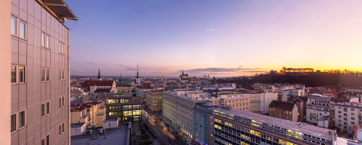 Pobyt v centru Brna: snídaně a pokoje ve 4* hotelu třeba i s výhledem na město