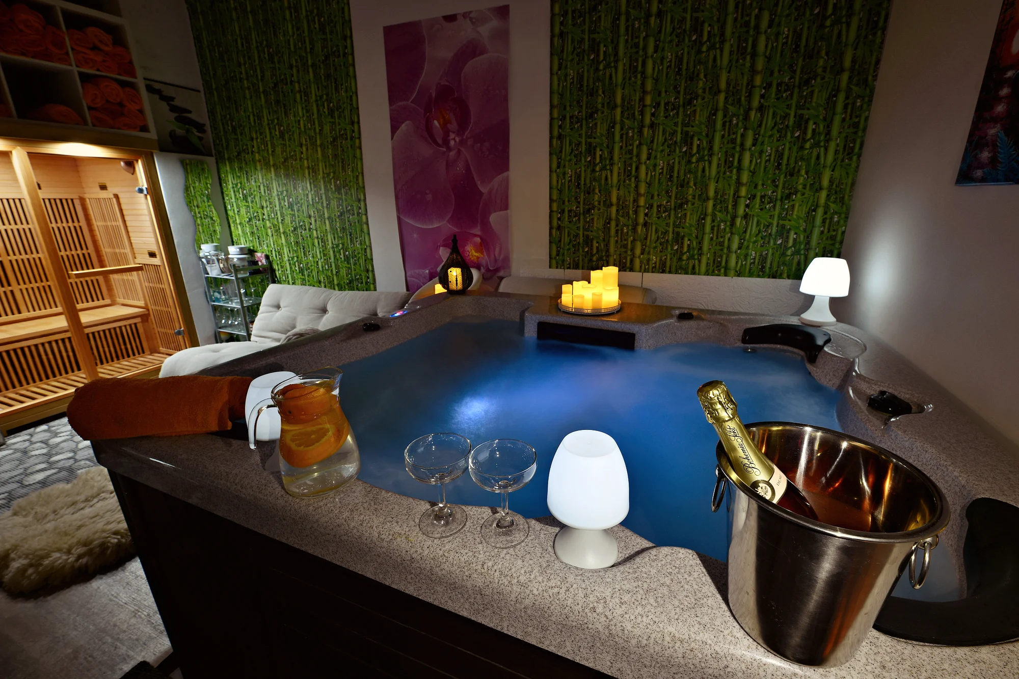 Hnízdečko lásky v Podolí: wellness až na tři hodiny, vířivka, infrasauna i sekt